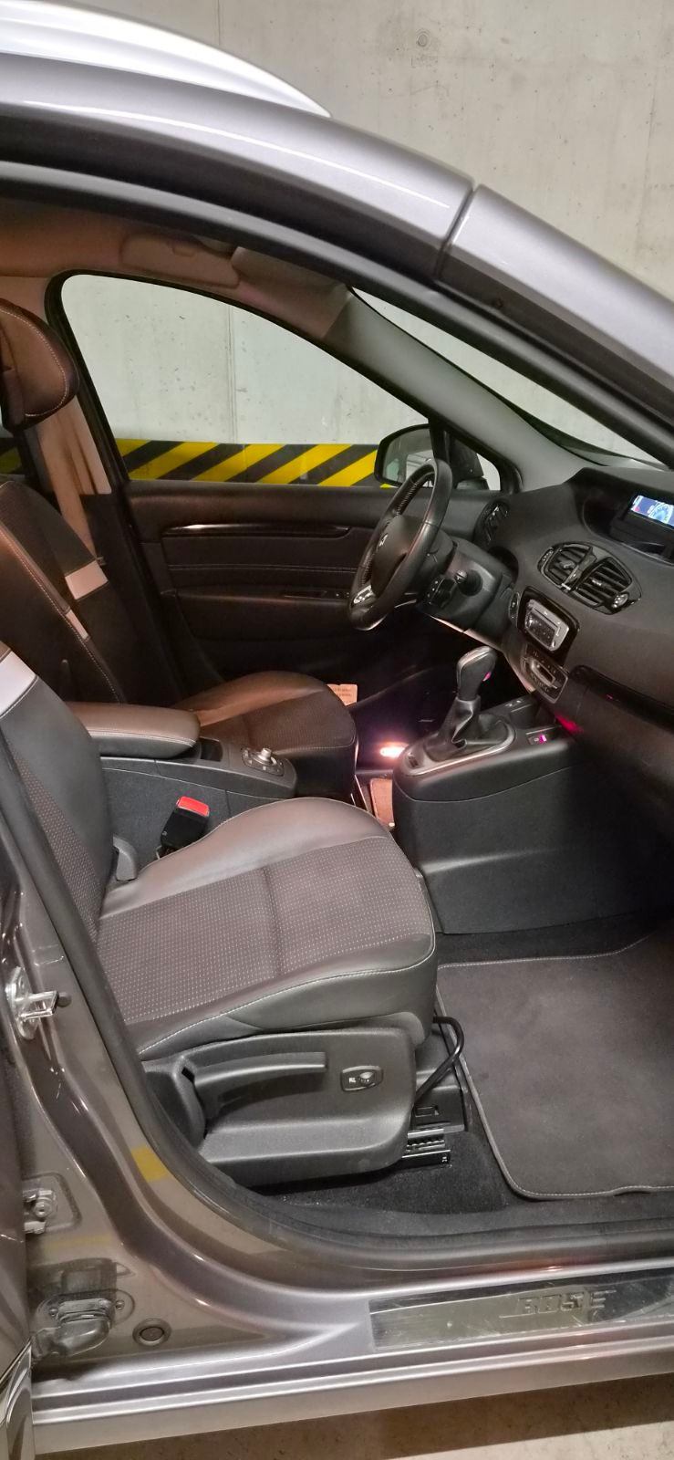 RENAULT 1.5dCi Swiss Edition EDC 7P-image-3