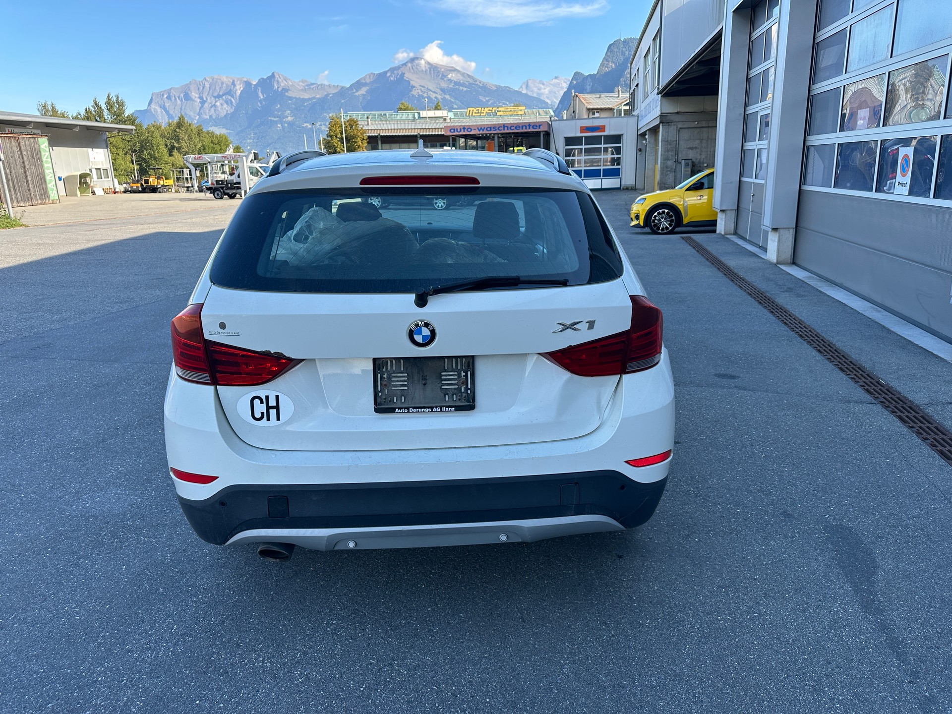 BMW X1 xDrive 18d-image-7