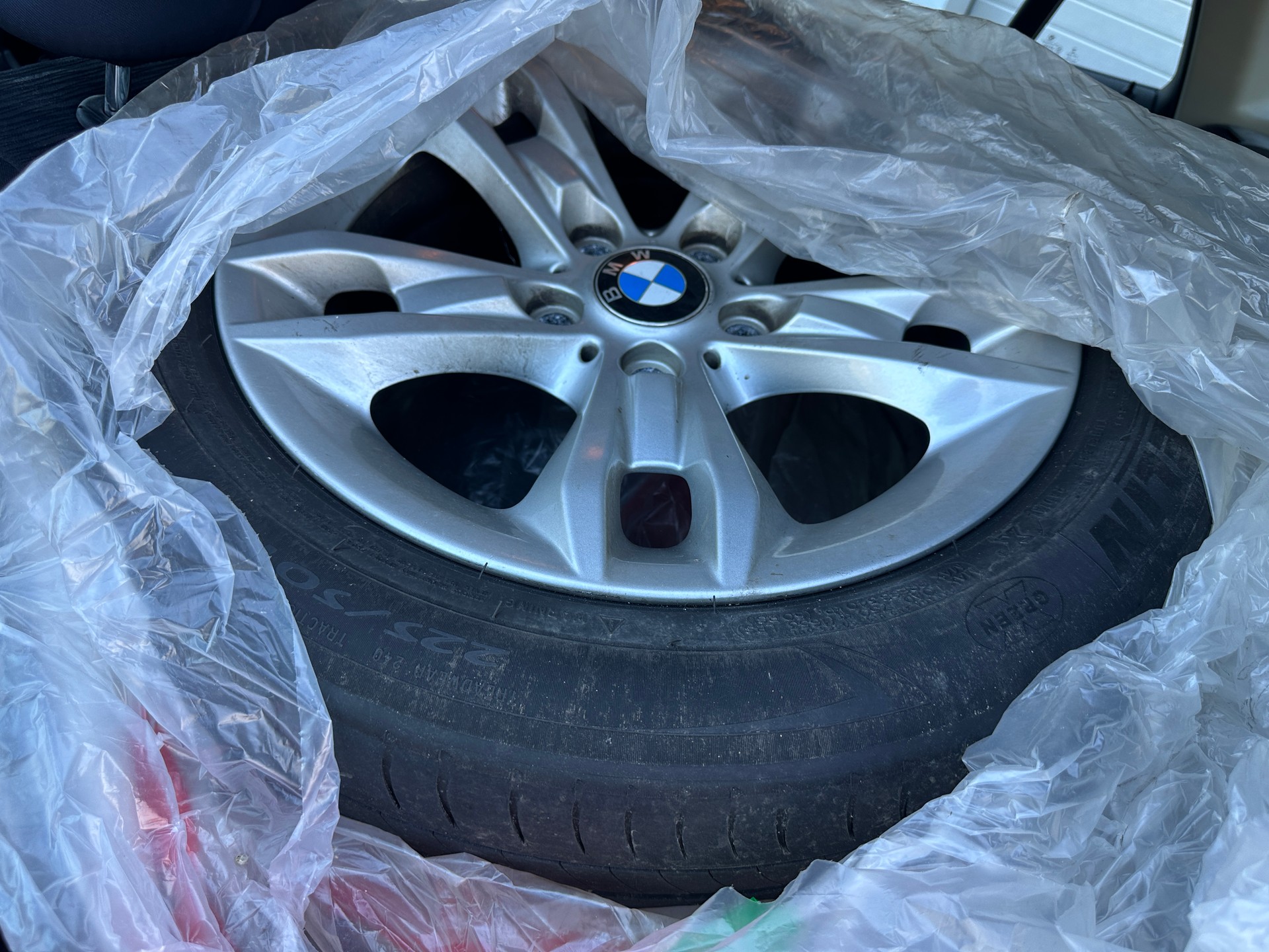 BMW X1 xDrive 18d-image-5