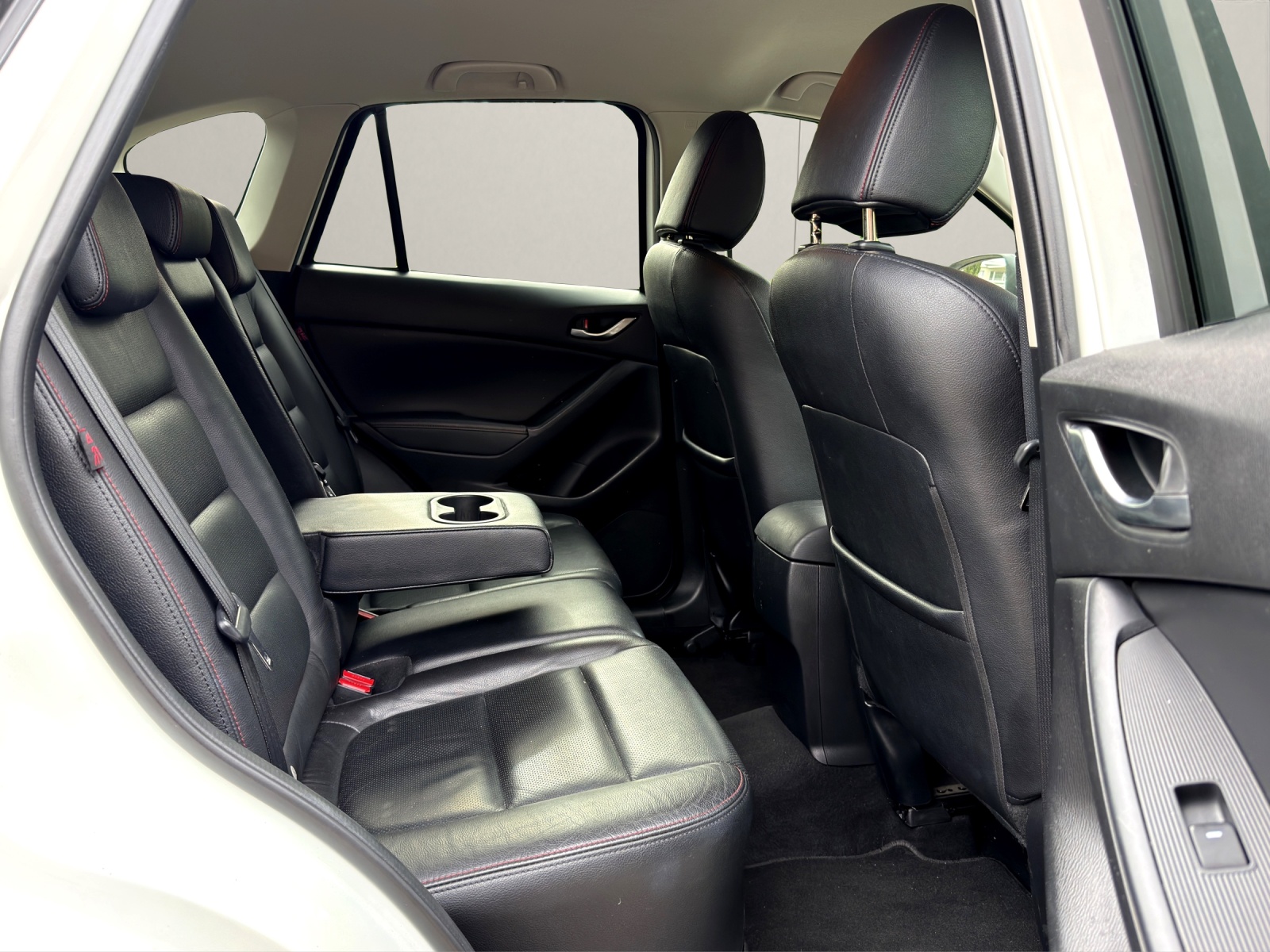MAZDA CX-5 2.0 Ambition AWD Automatic-image-15