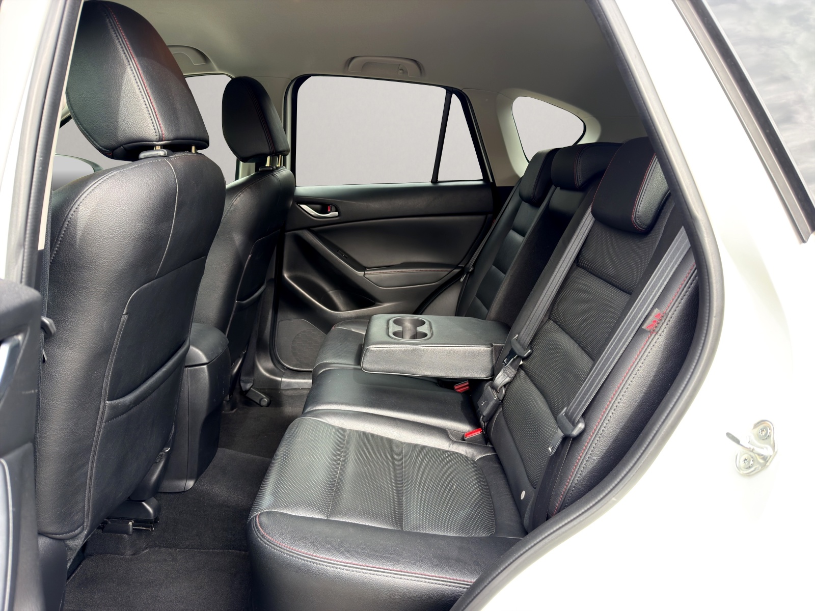 MAZDA CX-5 2.0 Ambition AWD Automatic-image-14