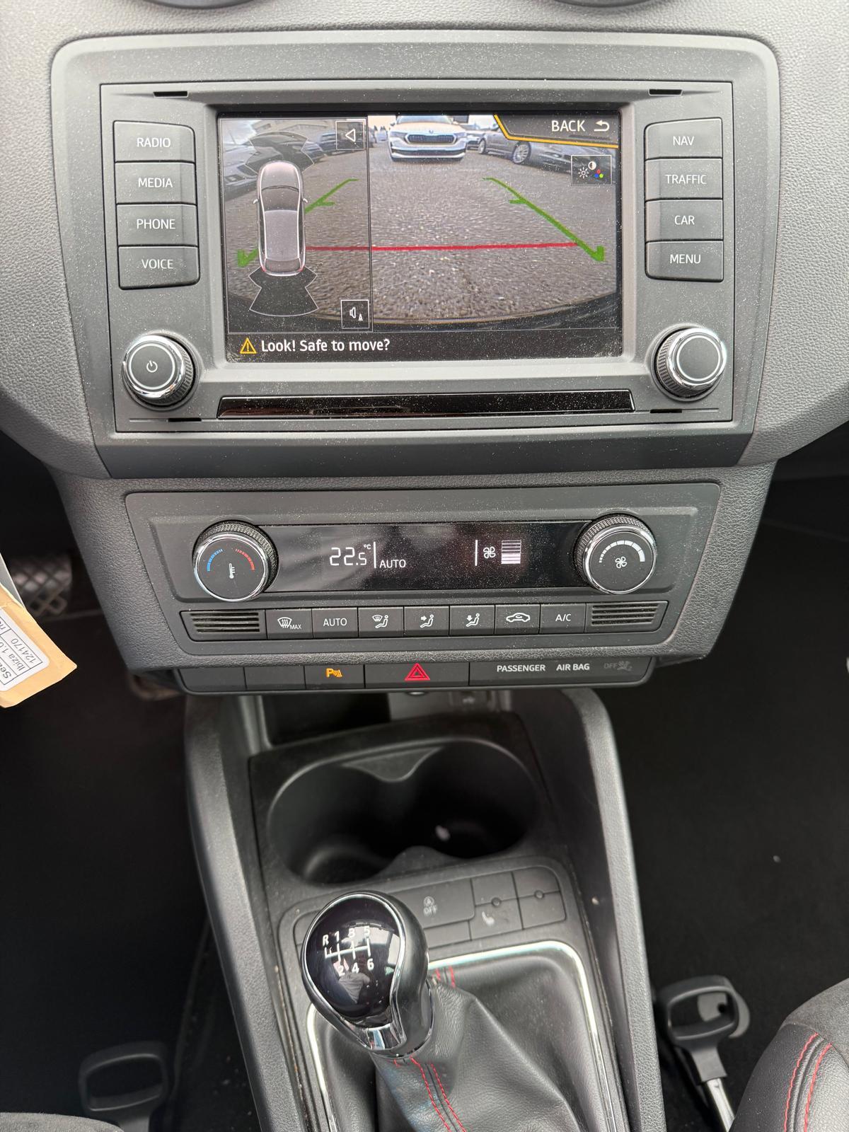 SEAT Ibiza 1.0 TSI 110 FR-image-15
