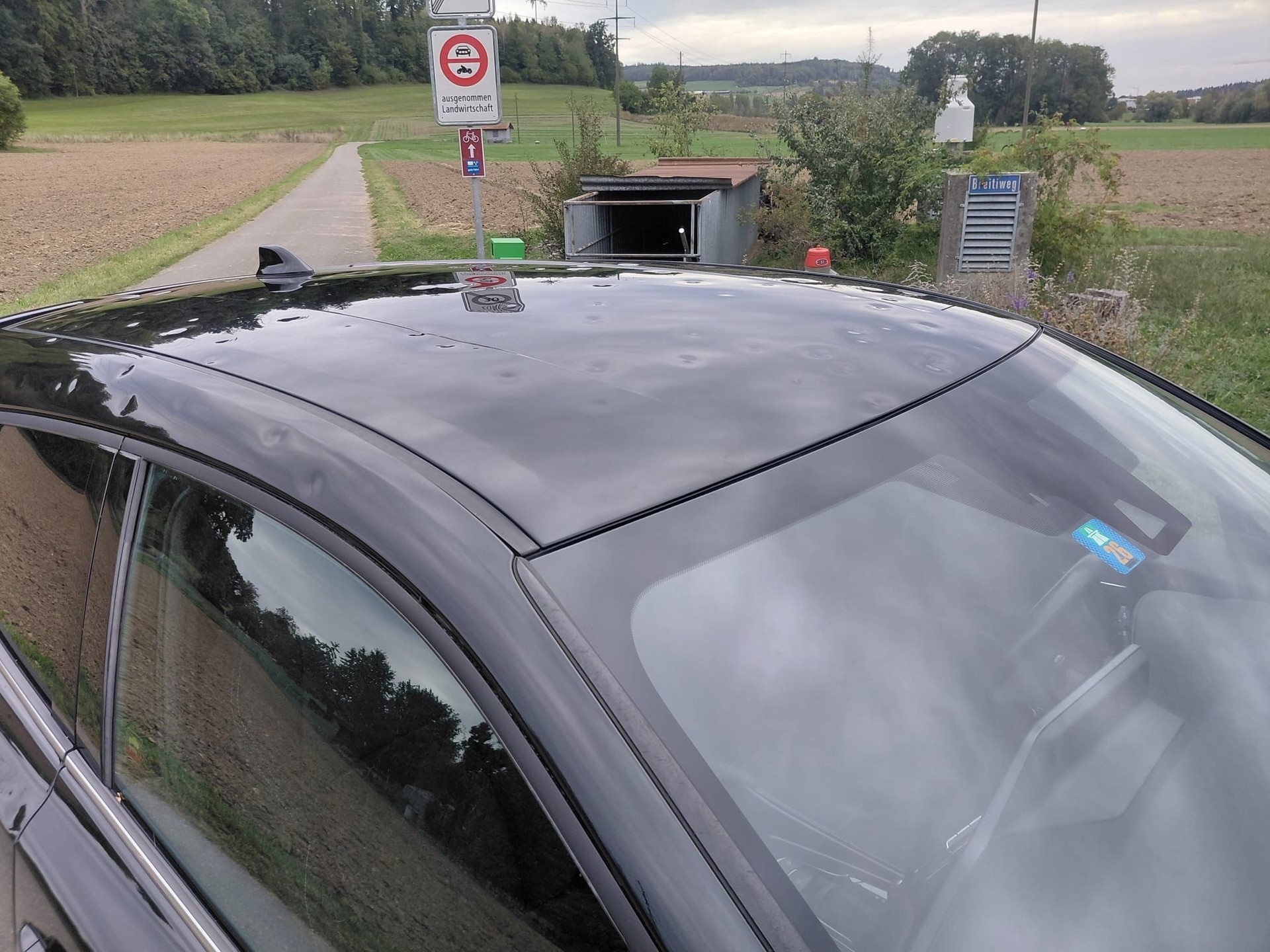TOYOTA C-HR 1.8 HSD CVT Comfort-image-3