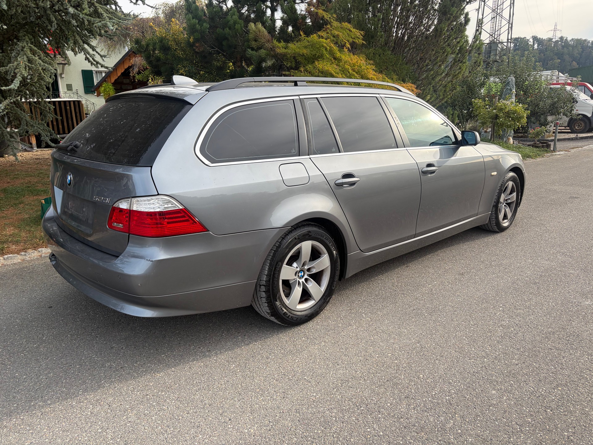 BMW 523i Touring more4you-image-1