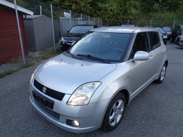 SUZUKI Swift 1.3i 16V GL Top 4x4-image-0
