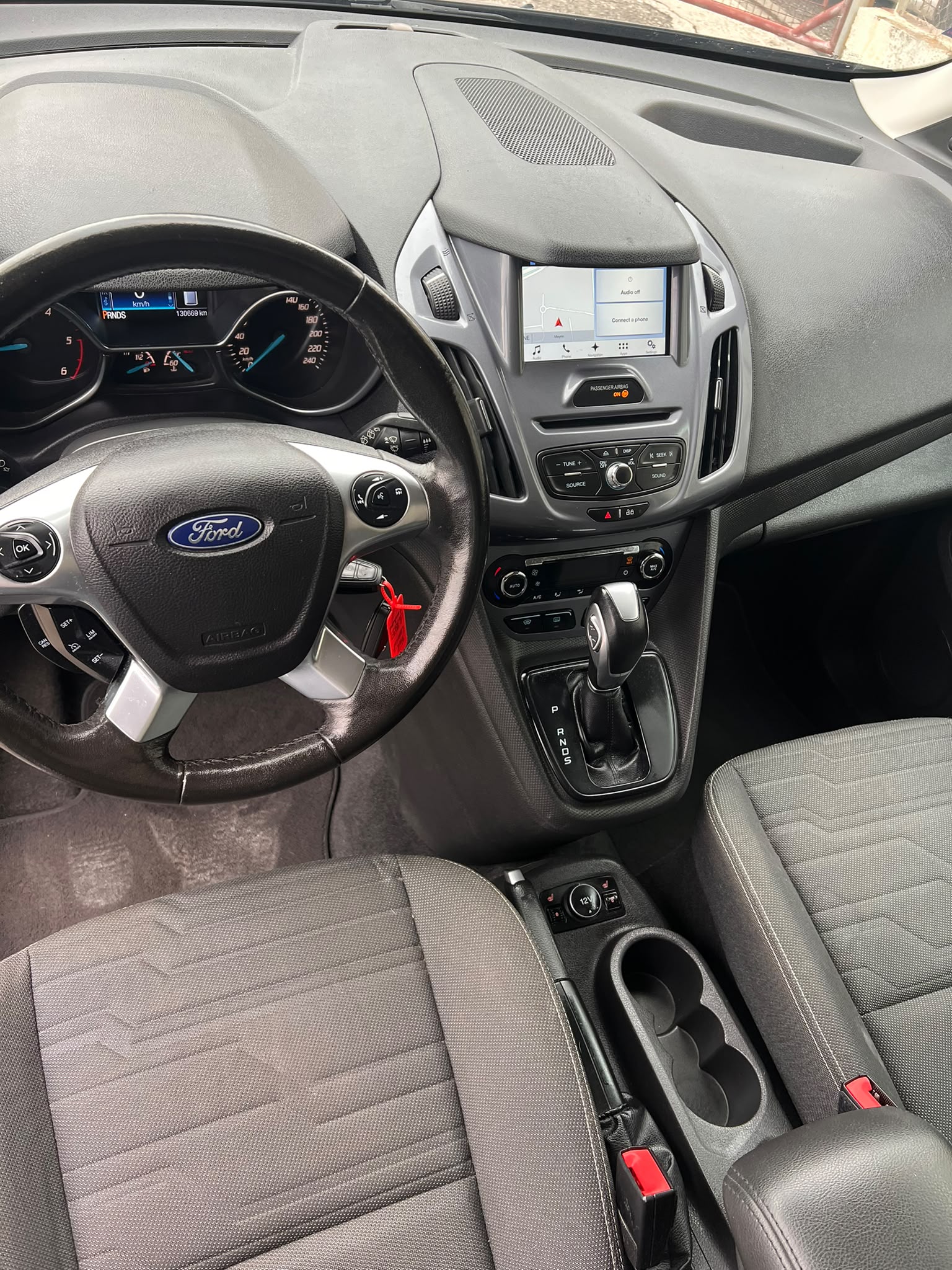 FORD Grand Tourneo Connect 1.5 TDCi Titanium Powershift-image-5