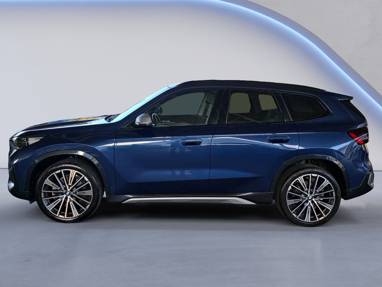 BMW X1 23i xDrive paddles-image-1