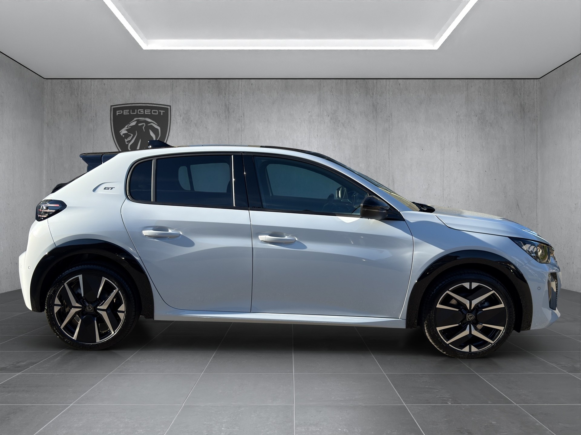 PEUGEOT 208 1.2 Hybrid 145 GT Exclusive-showroom-element-3