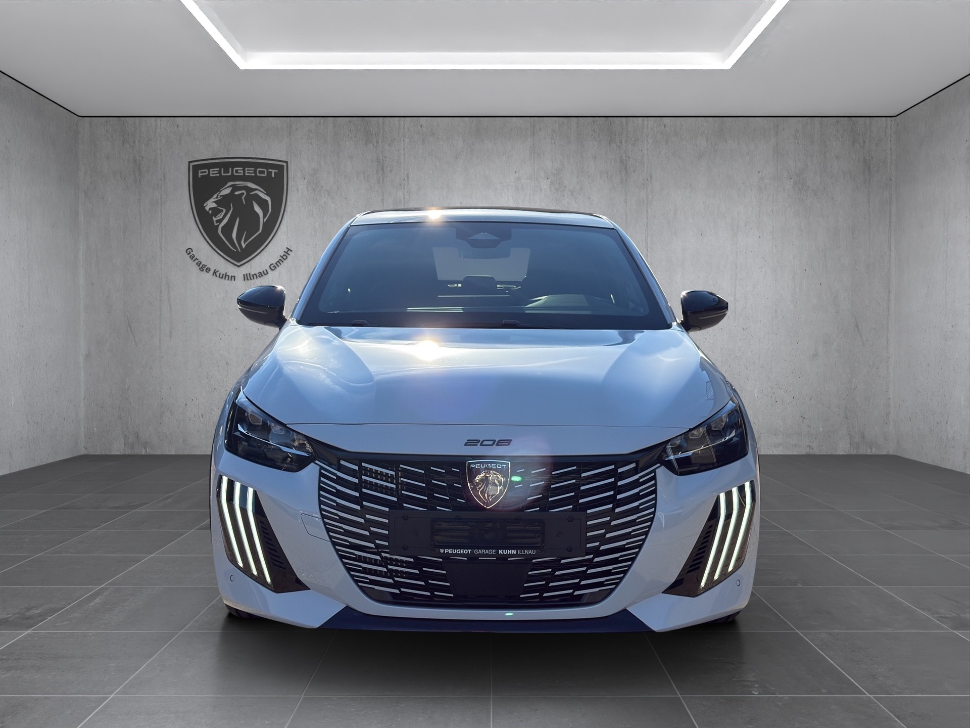 PEUGEOT 208 1.2 Hybrid 145 GT Exclusive-image-1