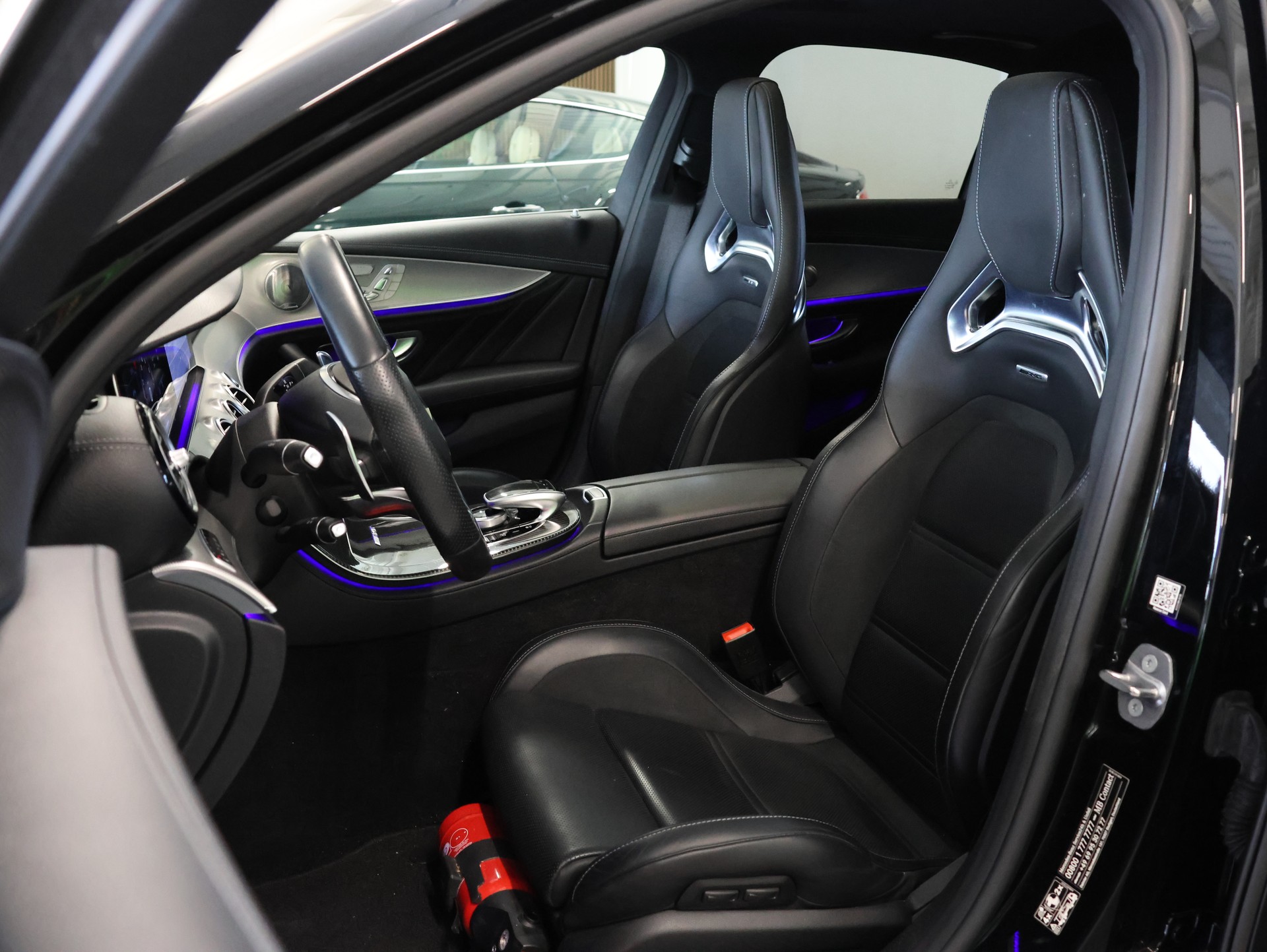 MERCEDES-BENZ E 63 AMG 4Matic Speedshift MCT-image-12