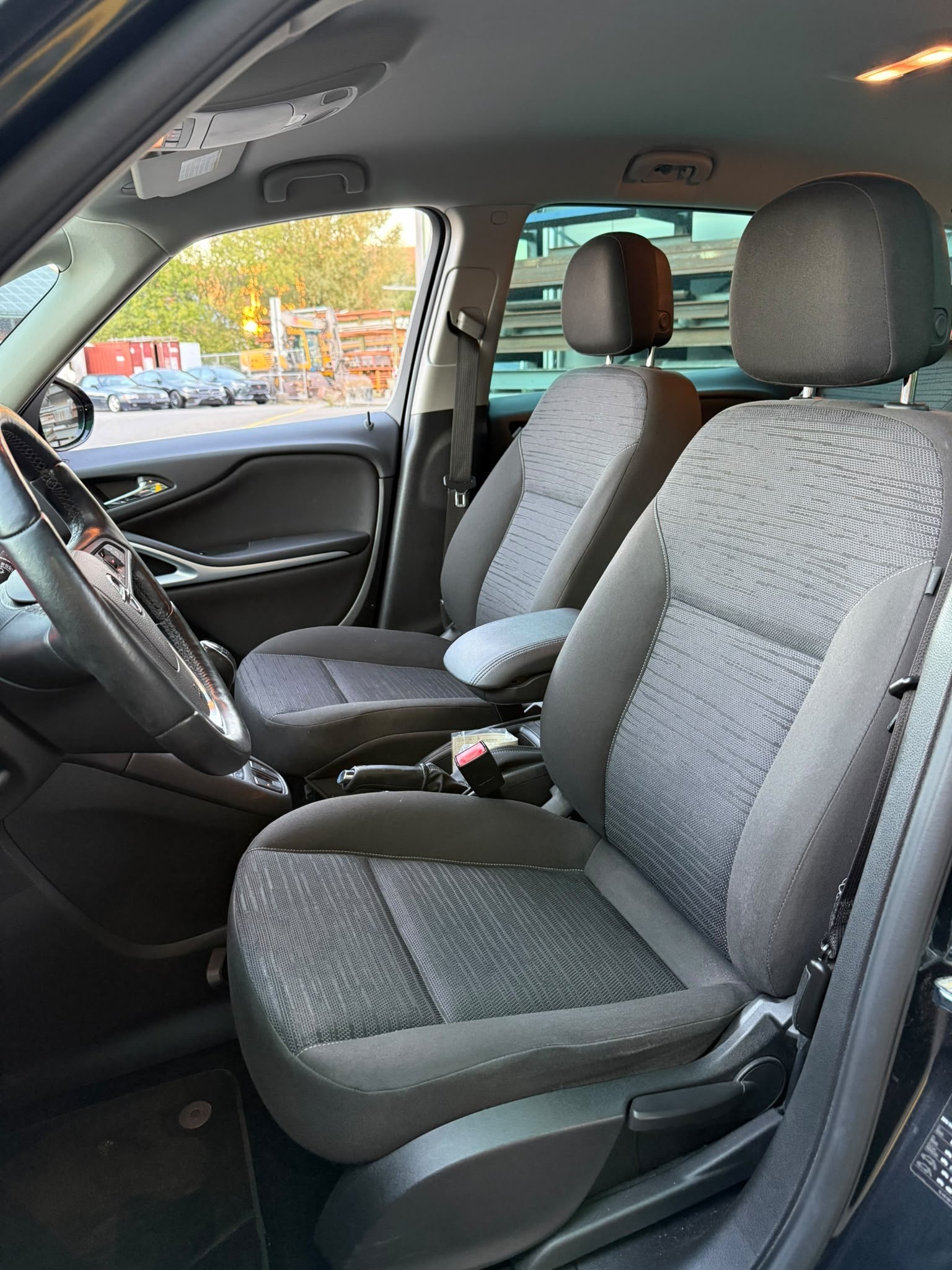 OPEL Zafira Tourer 2.0 CDTi Cosmo-image-10