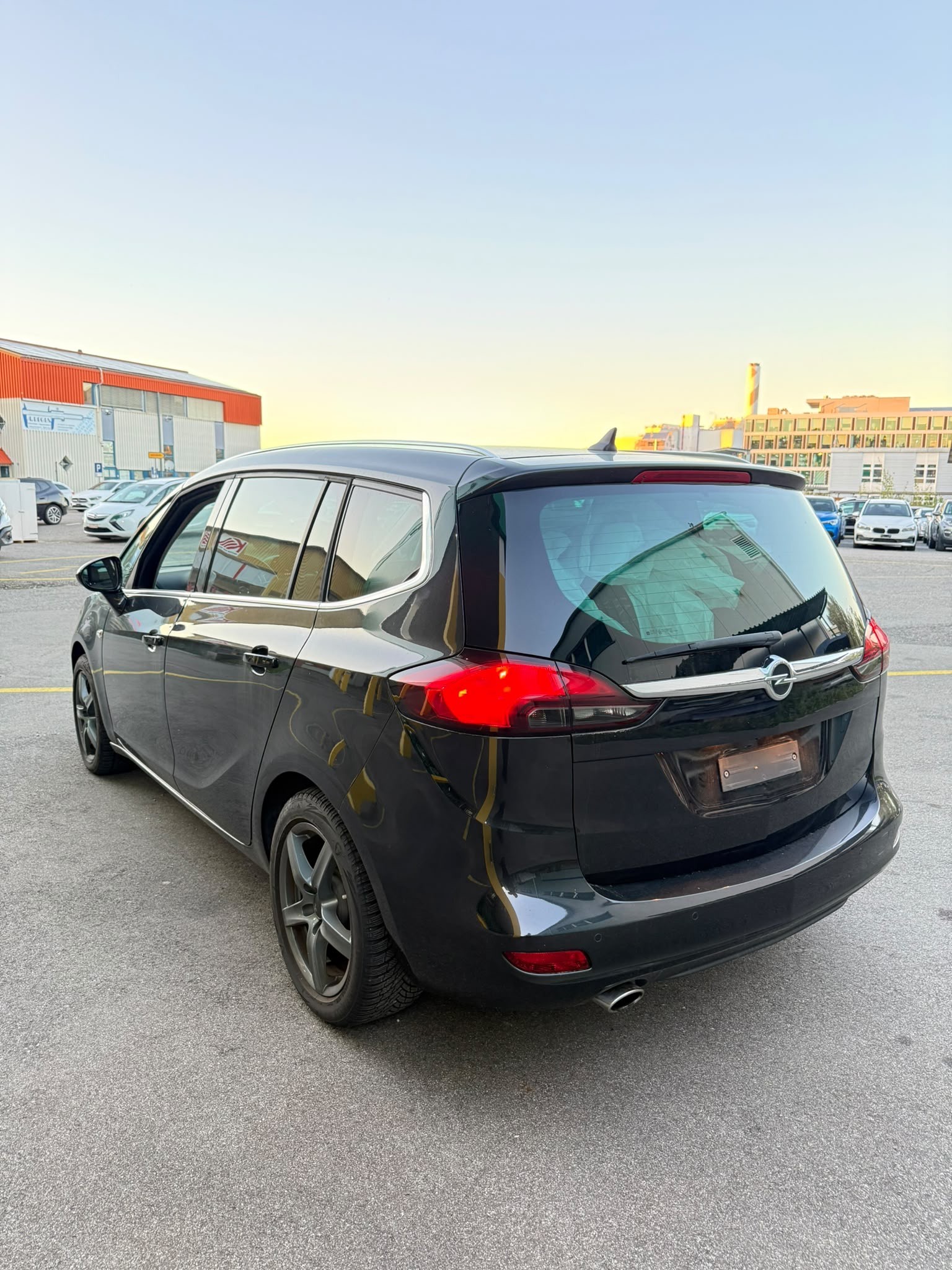 OPEL Zafira Tourer 2.0 CDTi Cosmo-image-4