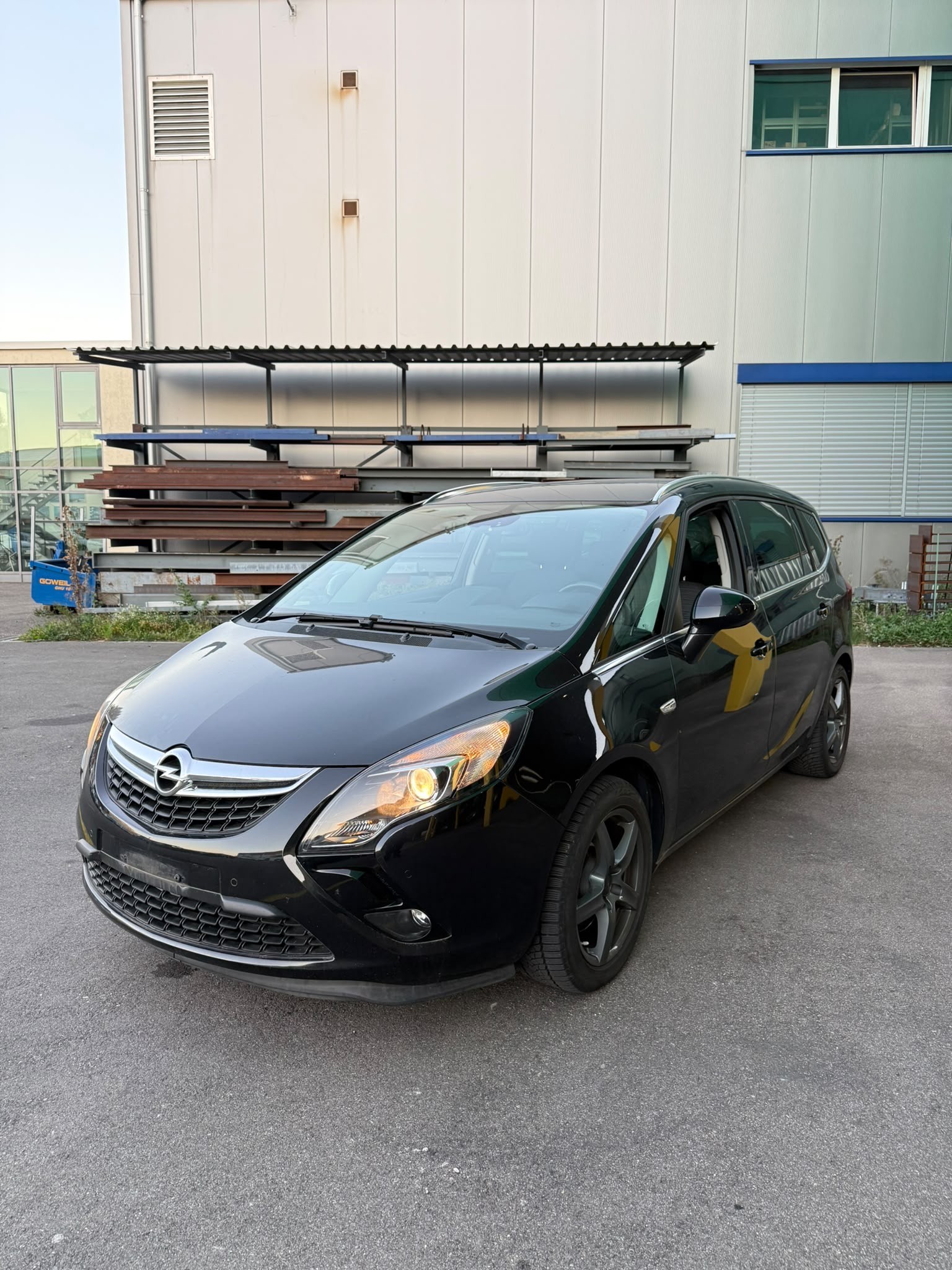 OPEL Zafira Tourer 2.0 CDTi Cosmo-image-2