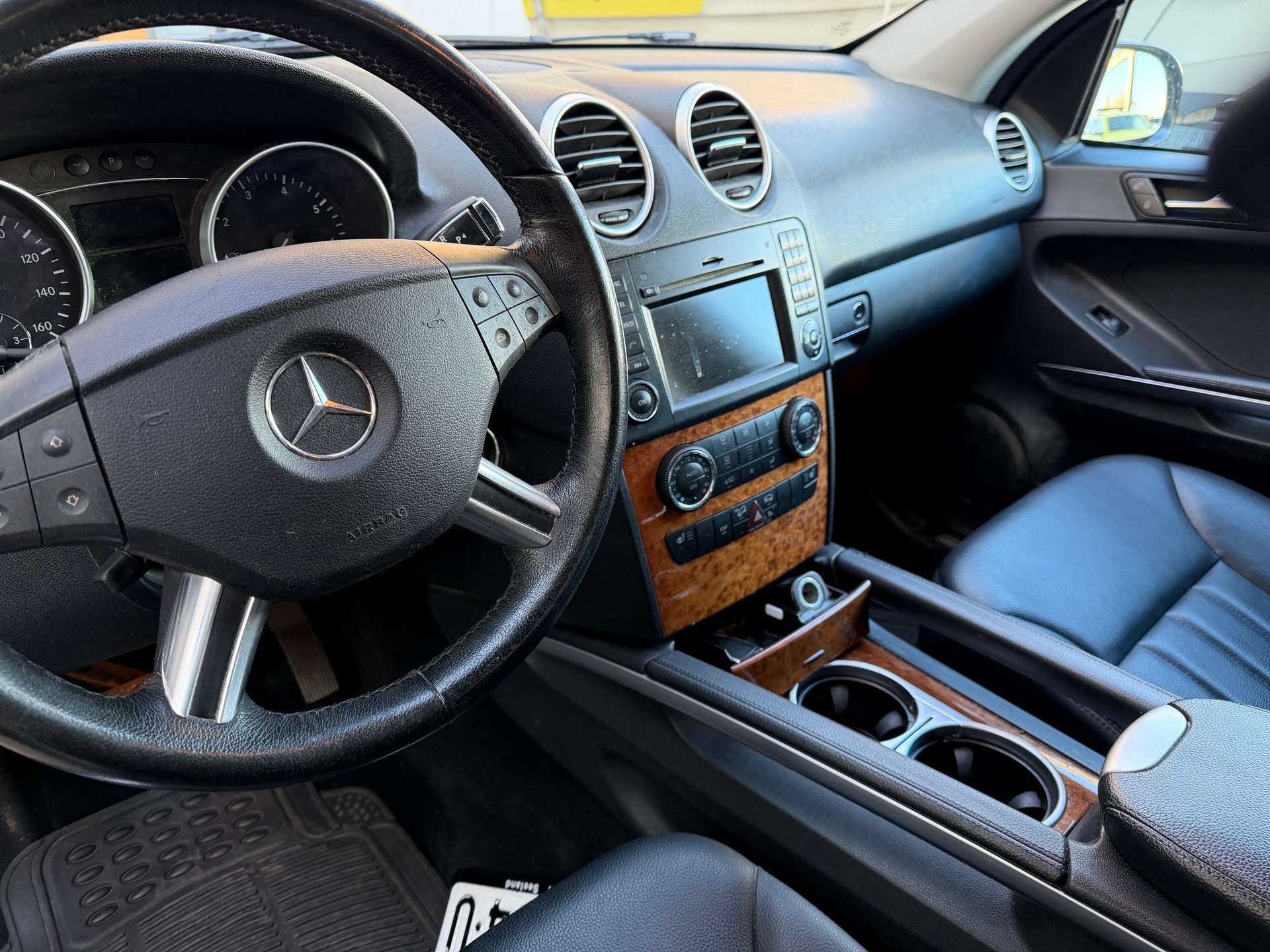 MERCEDES-BENZ ML 350 4Matic 7G-Tronic-image-4