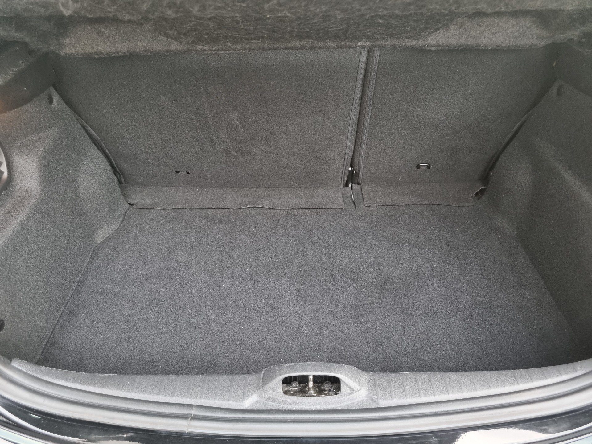 PEUGEOT 208 1.2 e-VTI Style EGS5-image-7