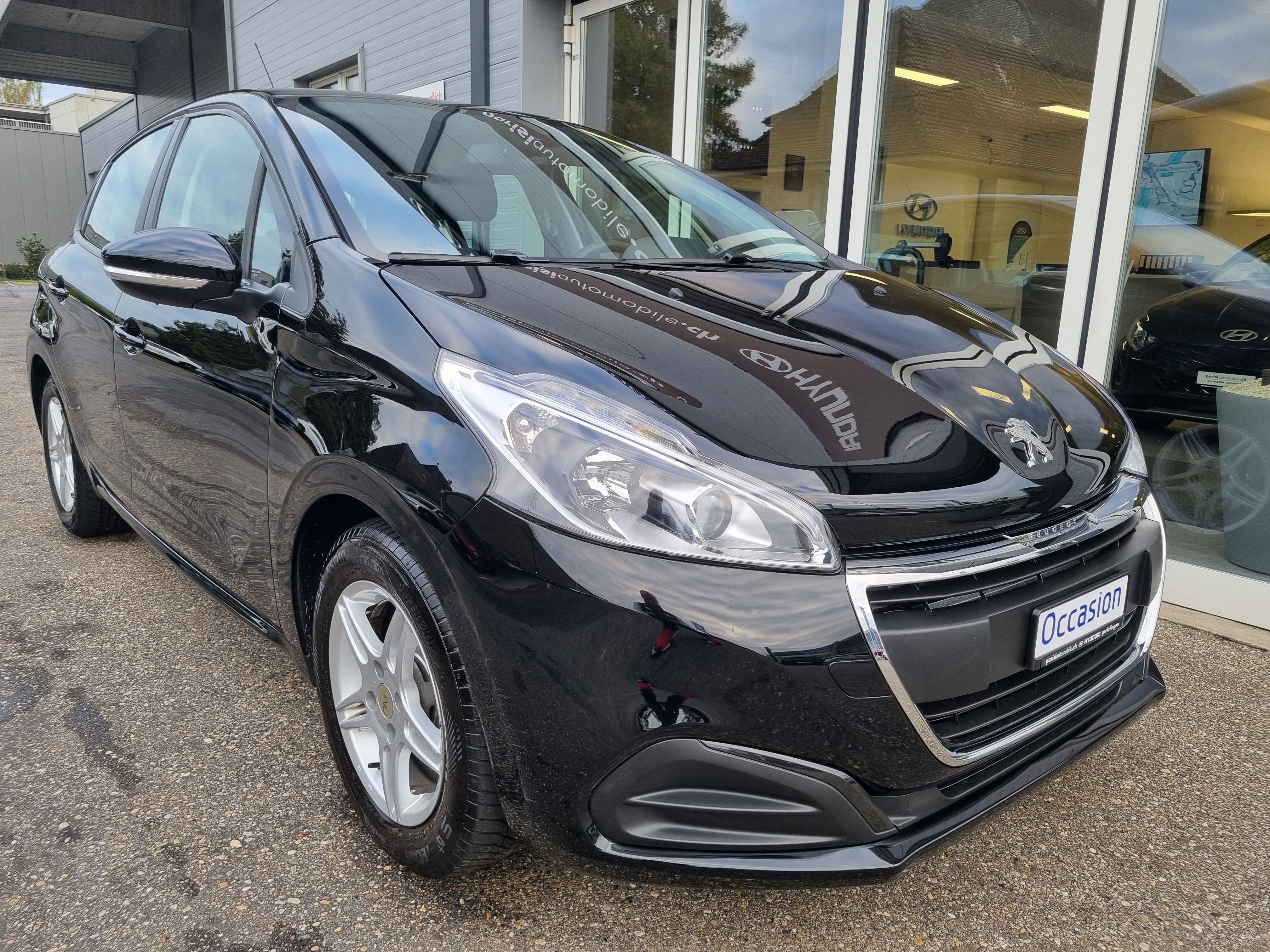 Car photo