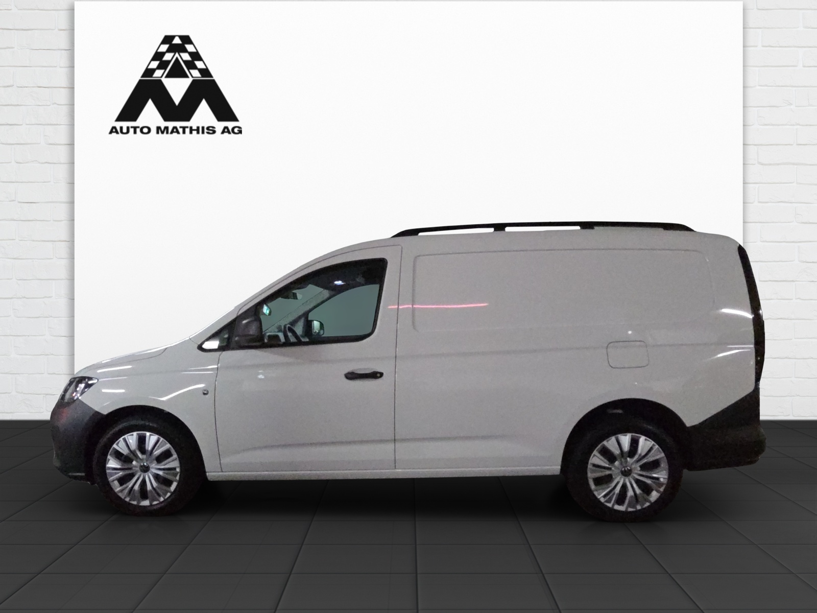 VW Caddy Cargo 2.0TDI Maxi 4Motion-image-2
