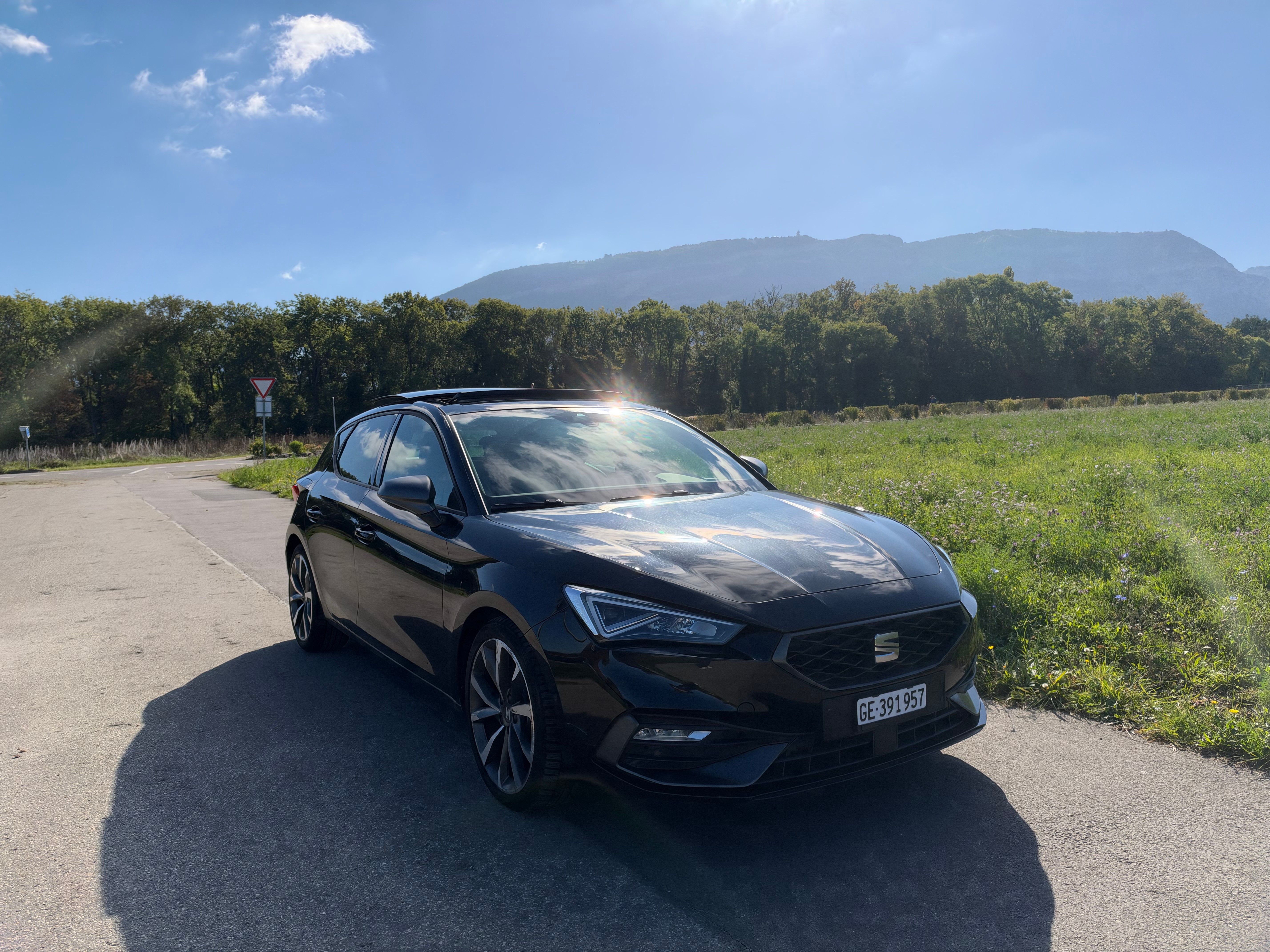 Car photo
