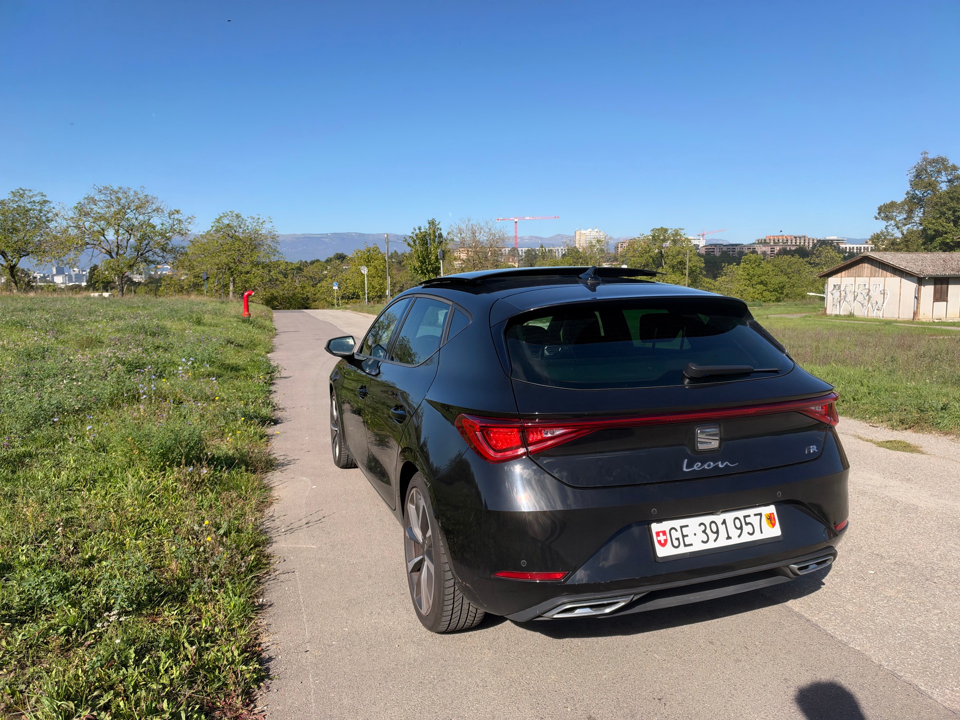 SEAT LEON-image-5