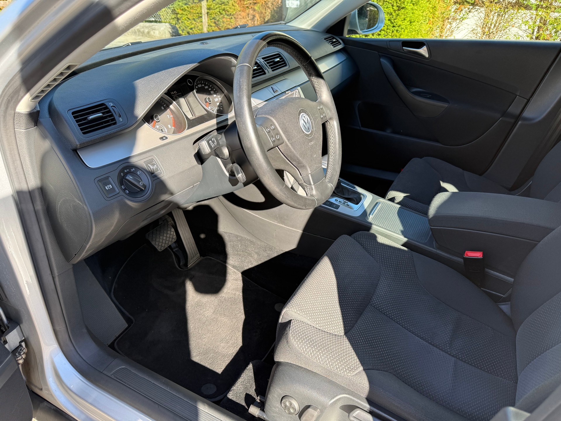 VW Passat Variant 1.4 TSI Comfortline DSG (Frisch Ab MFK)-image-10