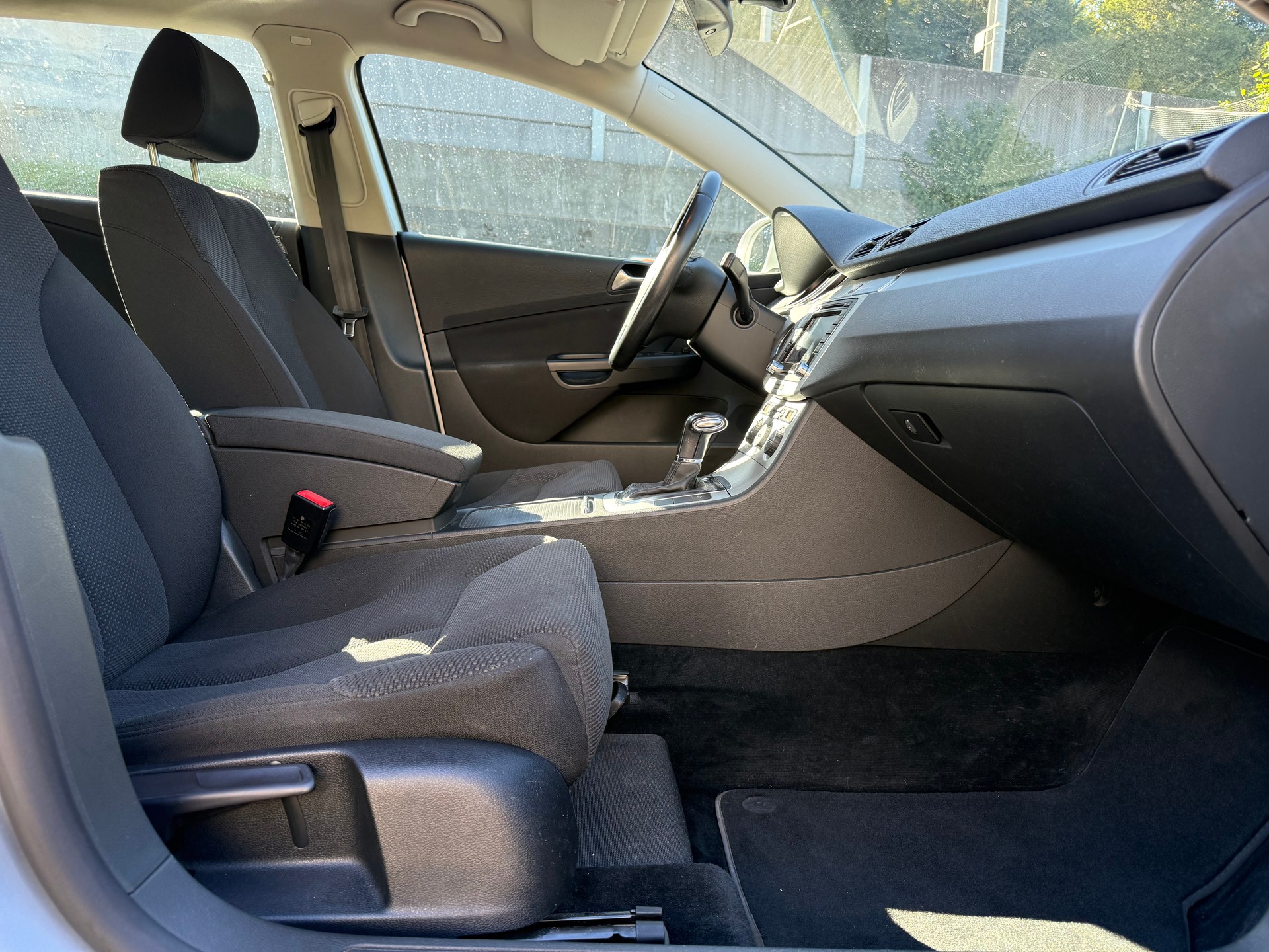 VW Passat Variant 1.4 TSI Comfortline DSG (Frisch Ab MFK)-image-9