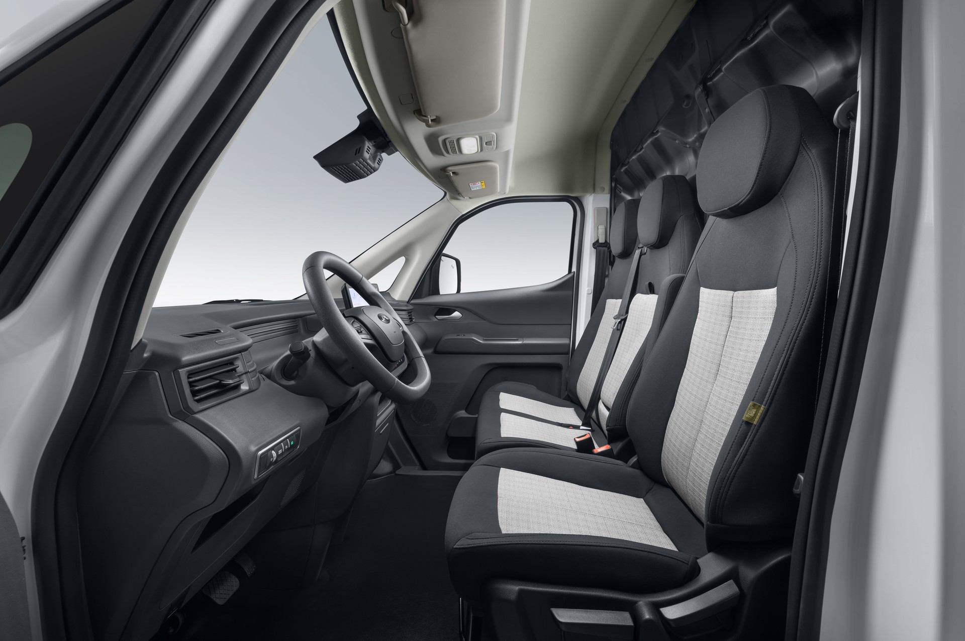 JAC Pro EV-image-8