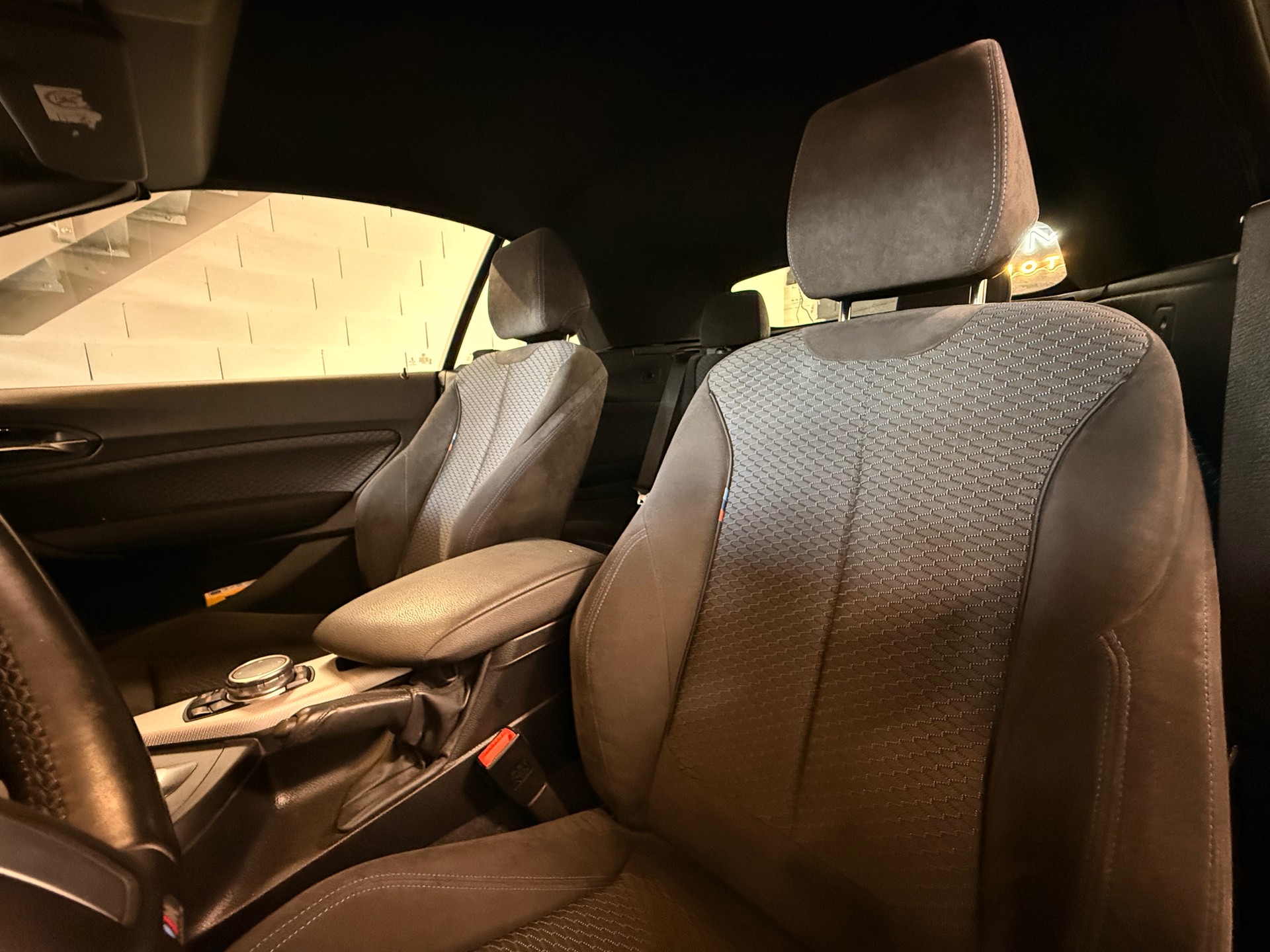BMW M240i xDrive Steptronic-image-21