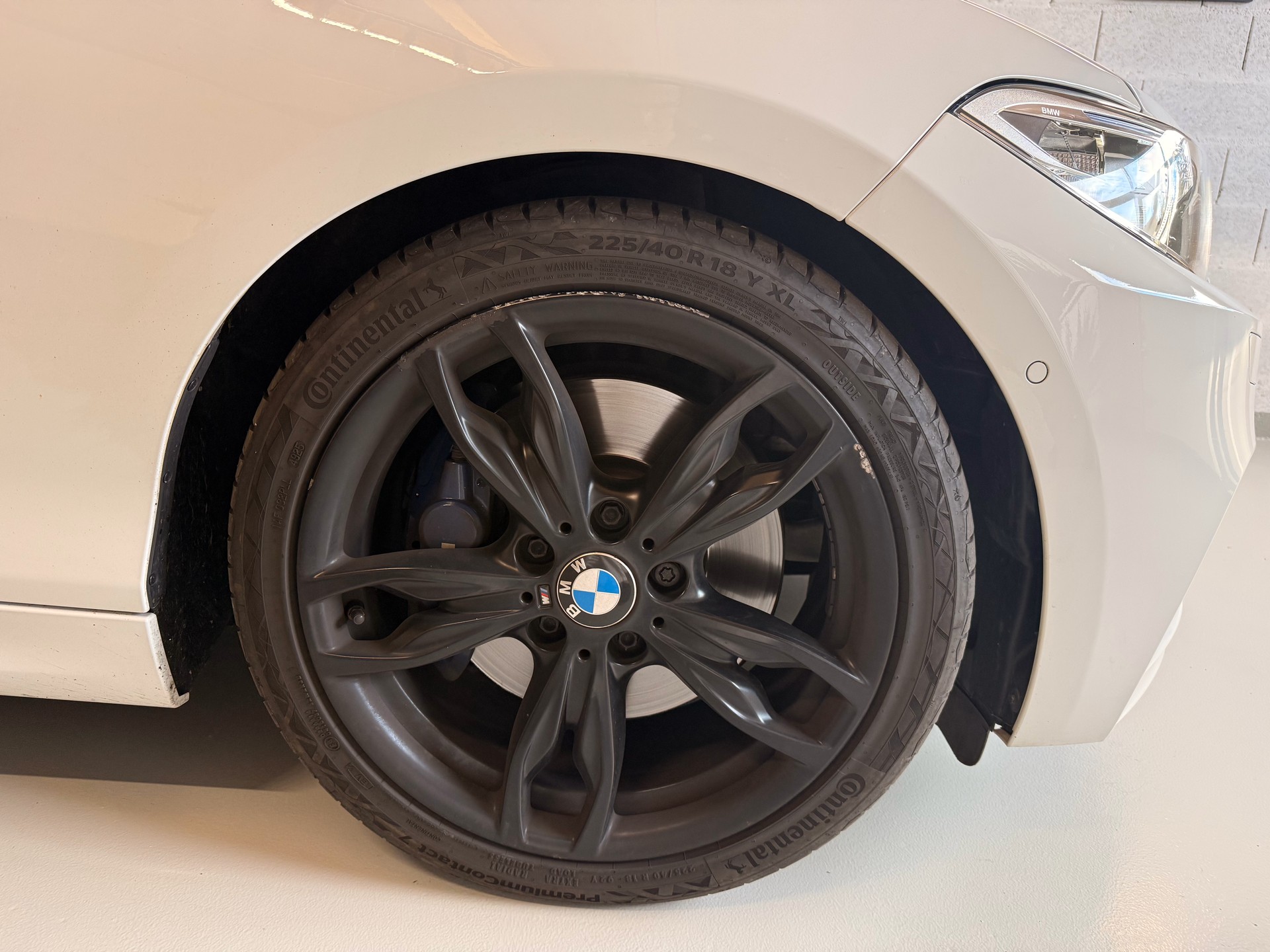 BMW M240i xDrive Steptronic-image-16