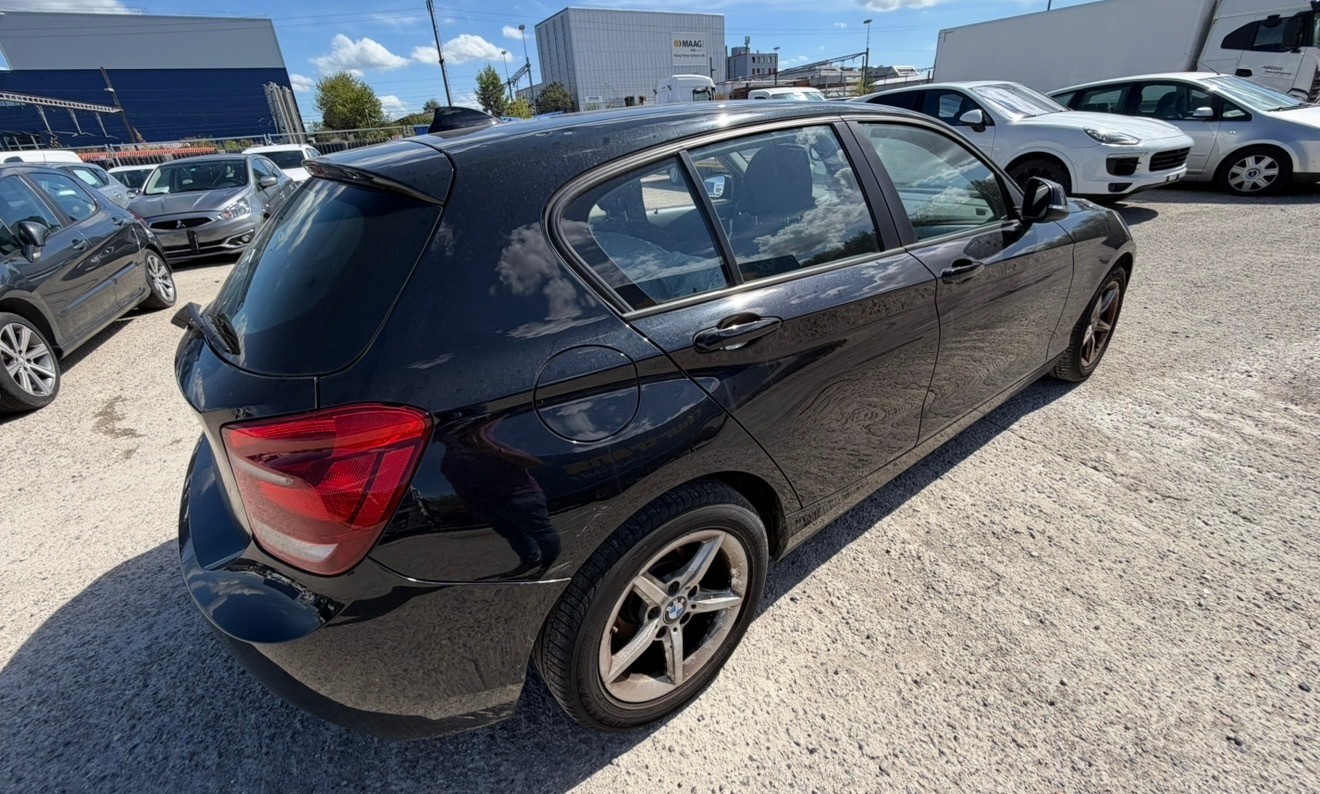 BMW 114d Business-image-4