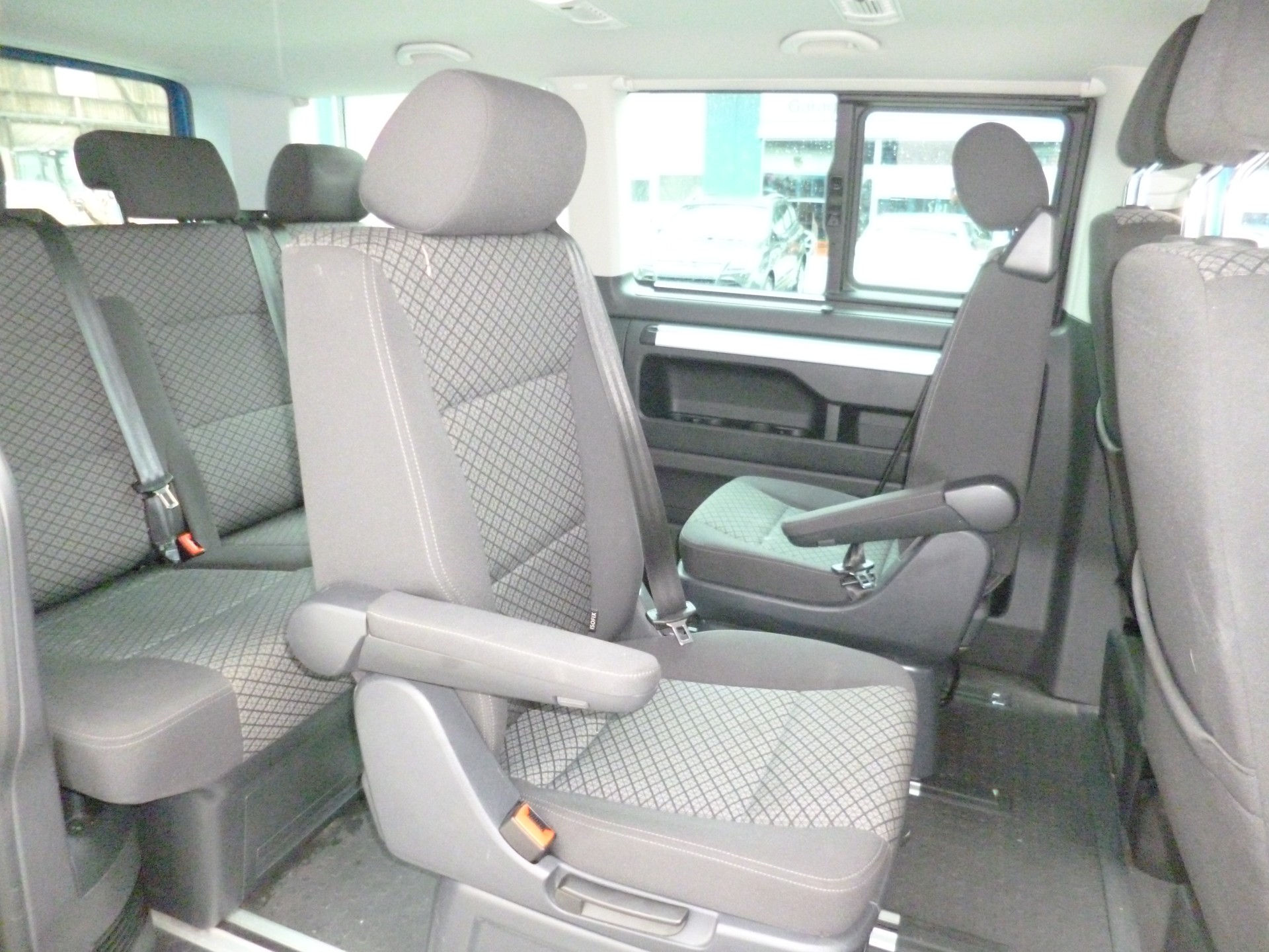 VW Multivan-image-4