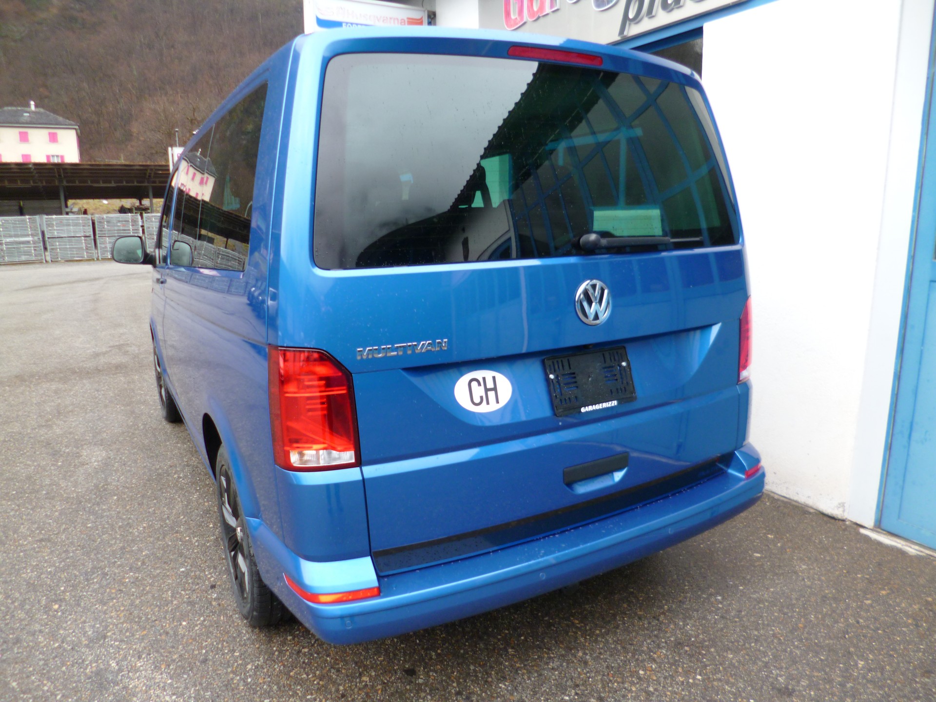 VW Multivan-image-2