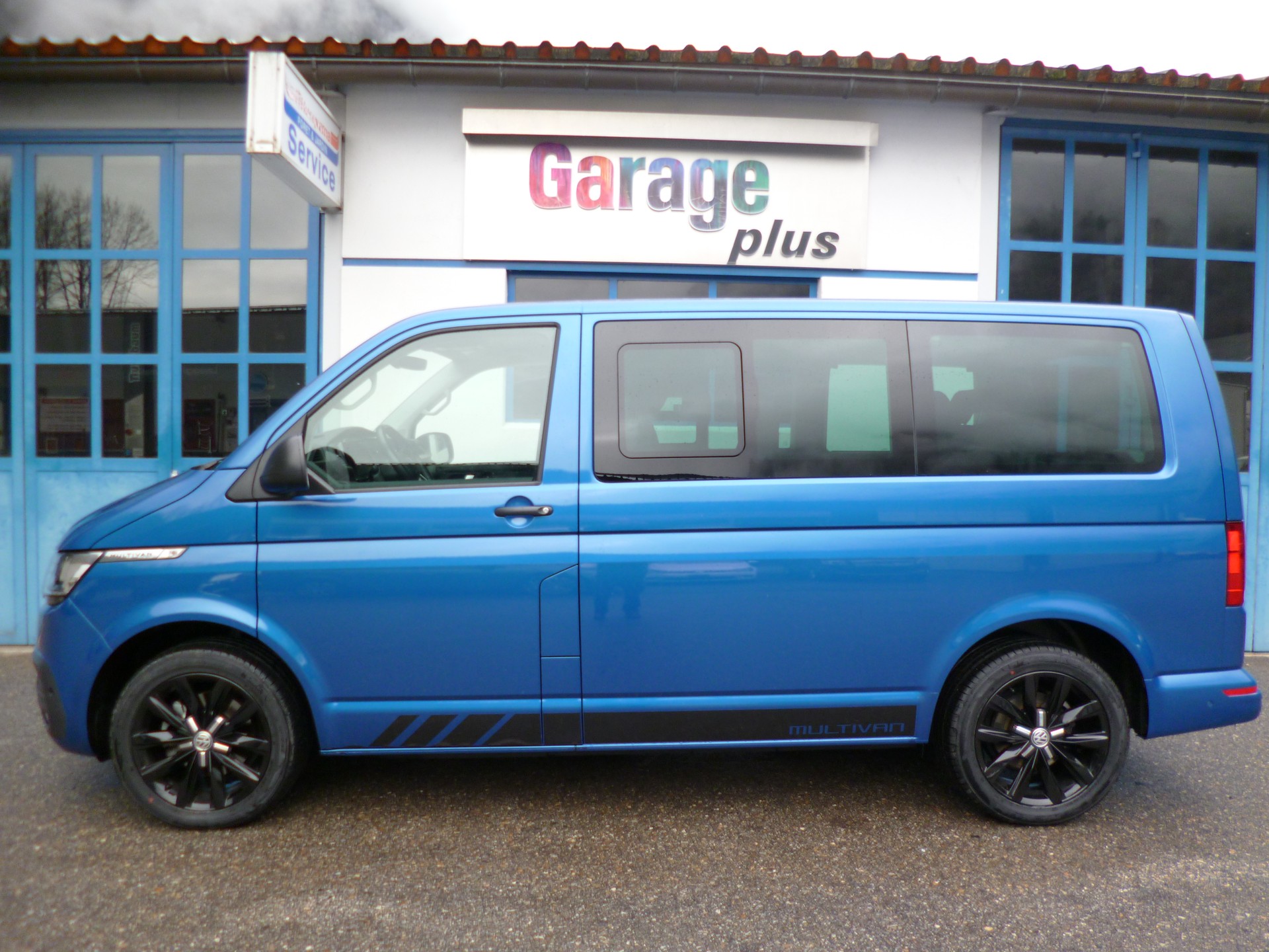 VW Multivan-image-1