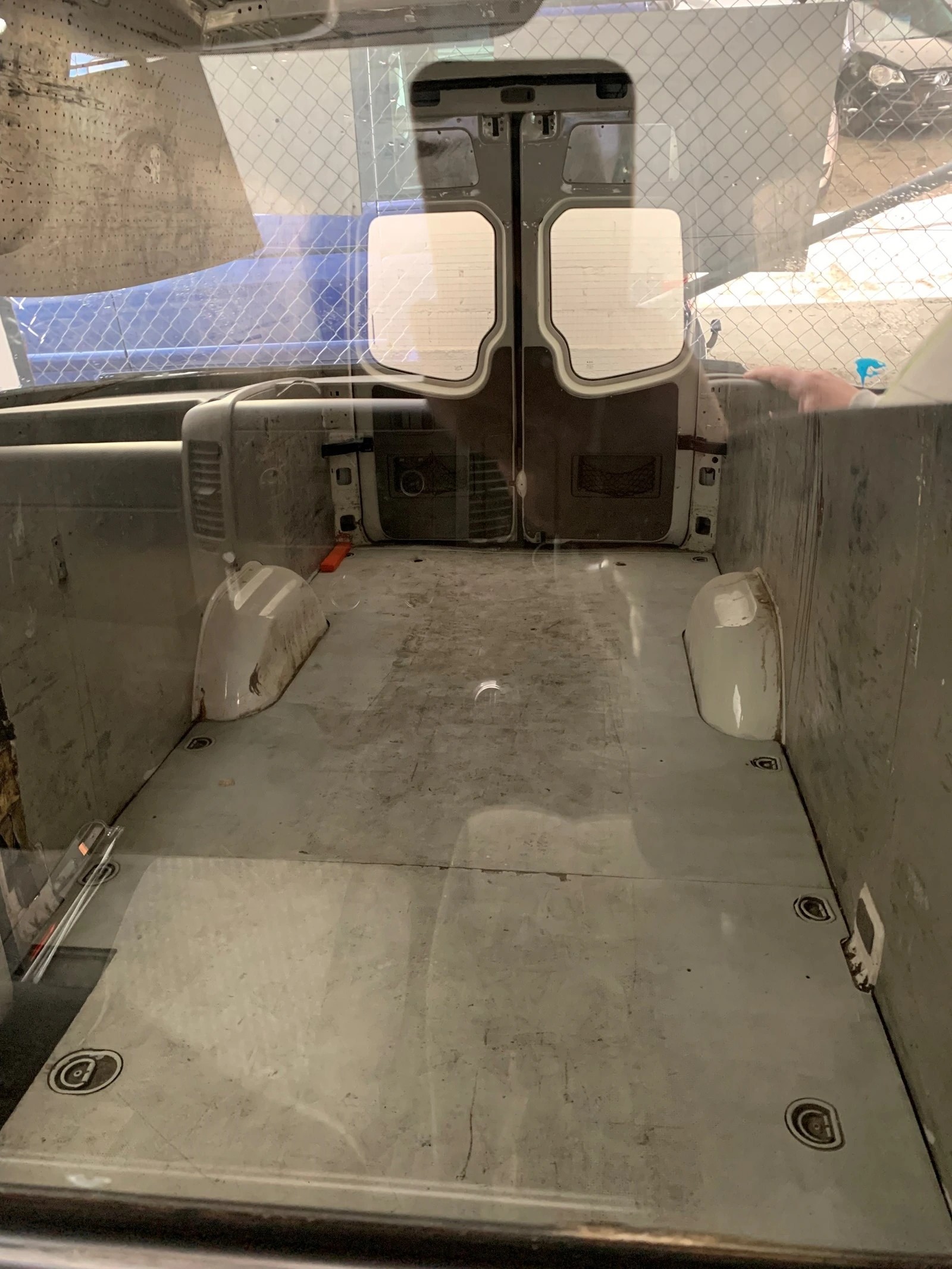 VW Crafter 35 2.0 TDI CR-image-2