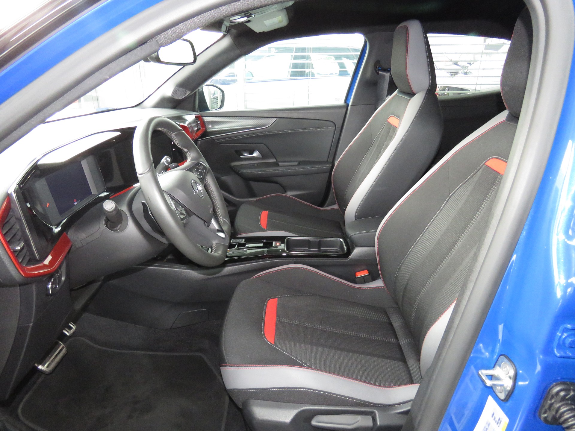 OPEL Mokka 1.2 Direct Injection Turbo GS Automat-image-7
