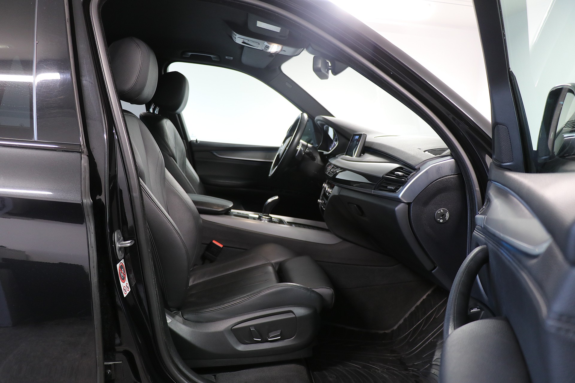 BMW X5 xDrive 40d Steptronic-image-10