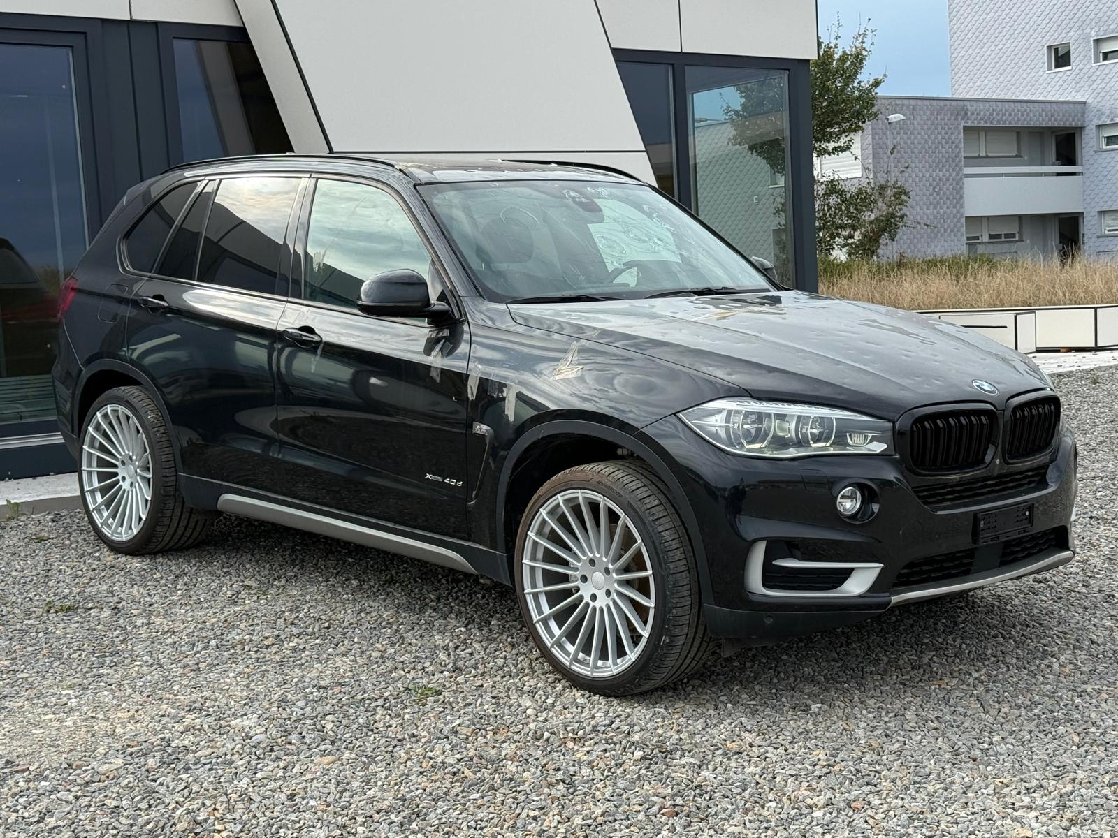 BMW X5 xDrive 40d Steptronic *HAGELSCHADEN* **Jetzt nur noch CHF 18'900.- statt CHF 25'900.-**-image-4