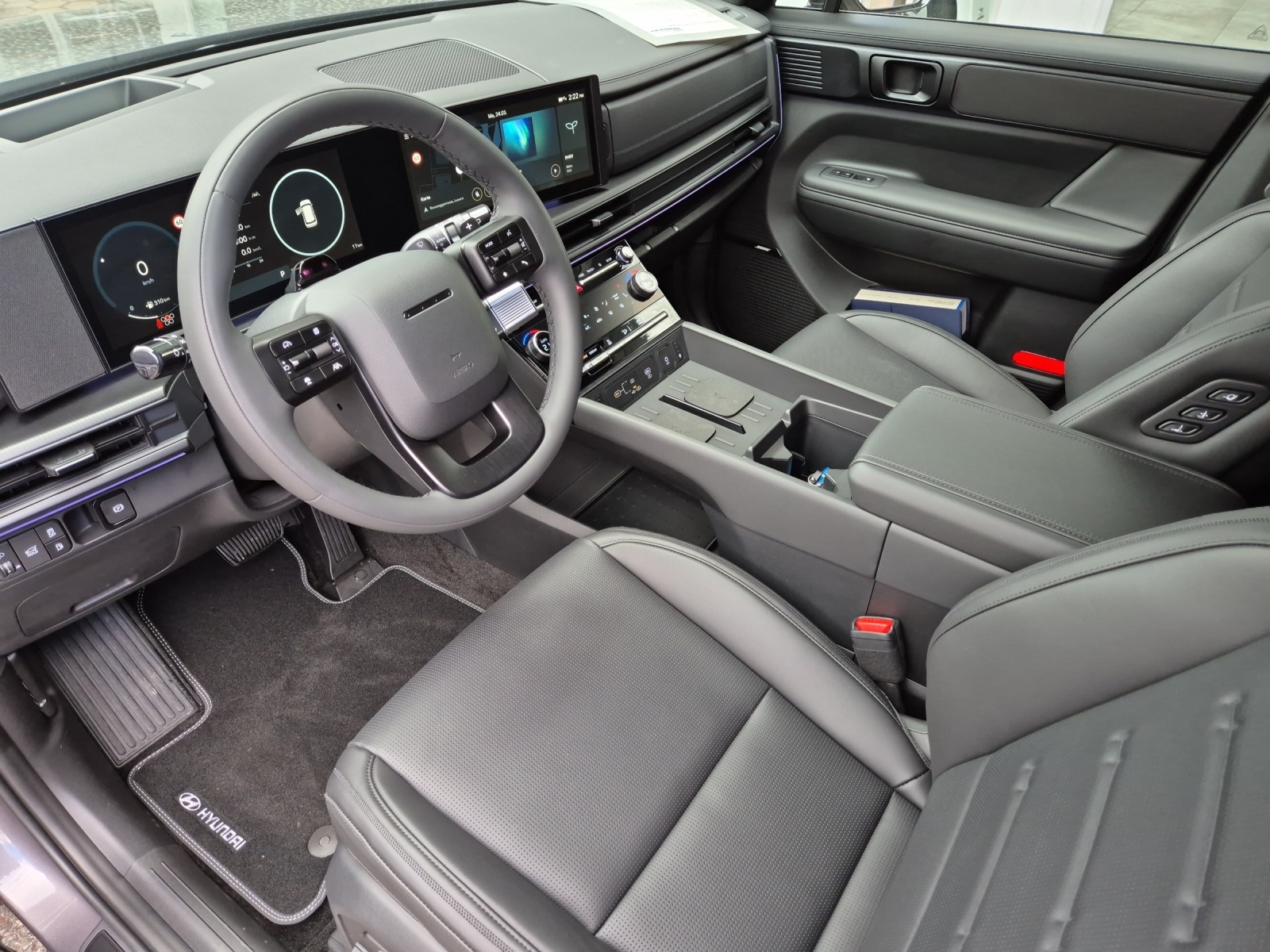 HYUNDAI Santa Fe 1.6 T-GDi PHEV Calligraphy-image-4