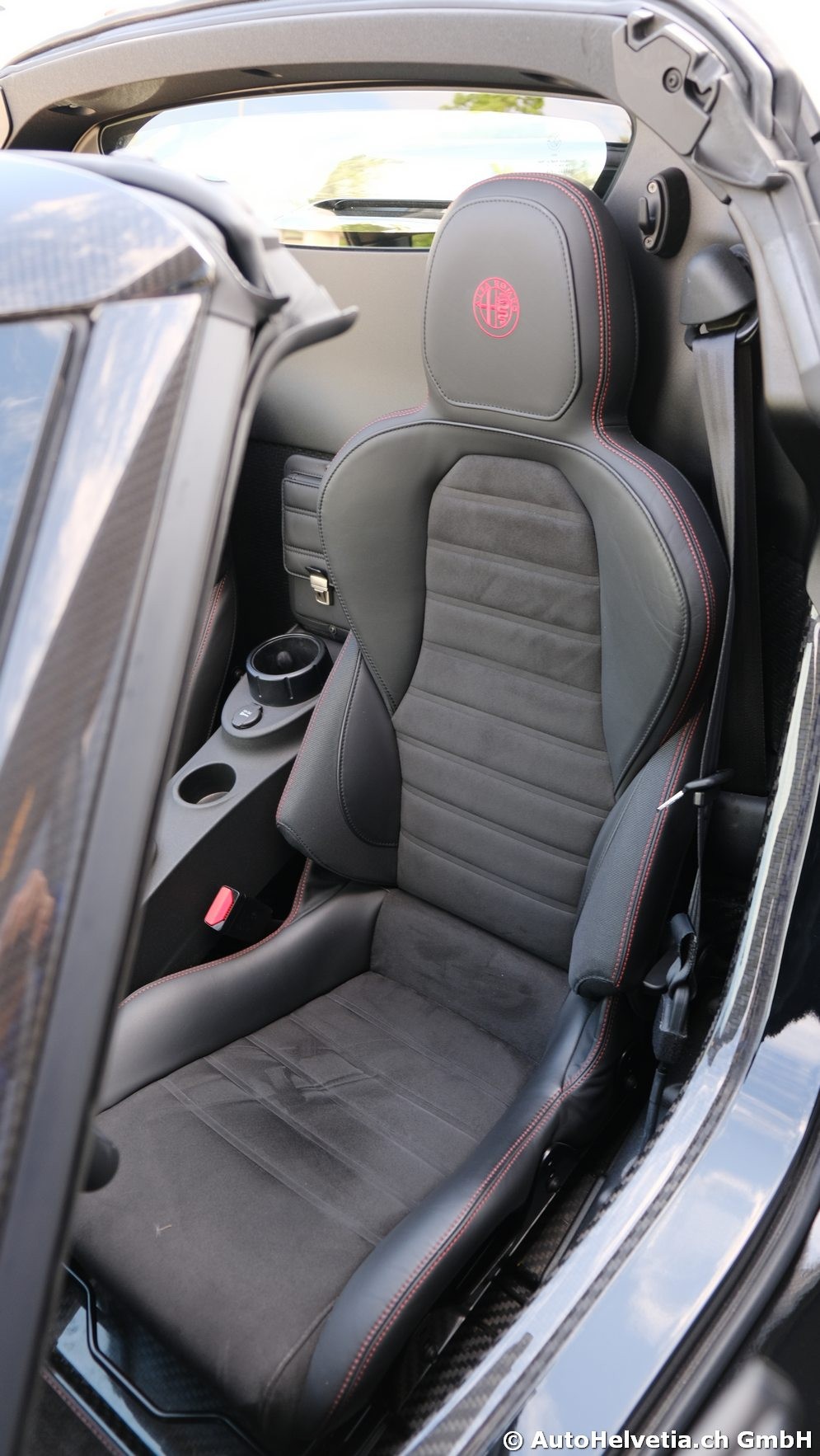 ALFA ROMEO 4C Spider 1750 TBi TCT-image-12
