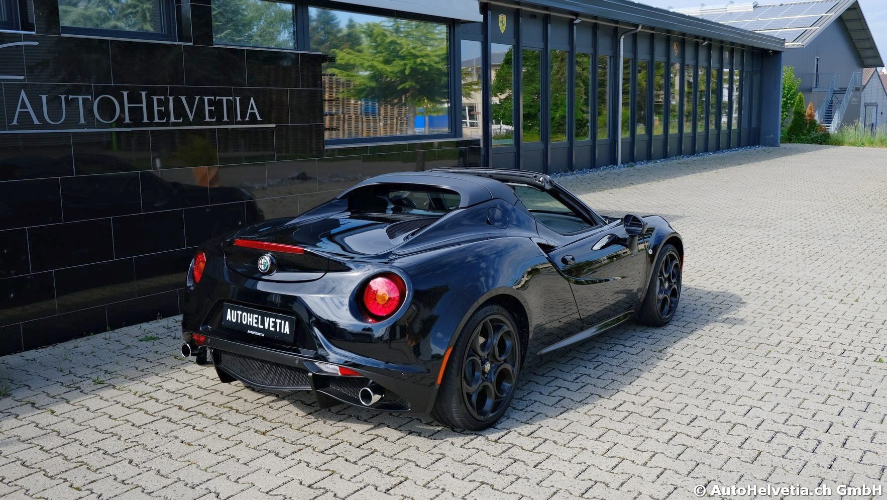 ALFA ROMEO 4C Spider 1750 TBi TCT-image-18