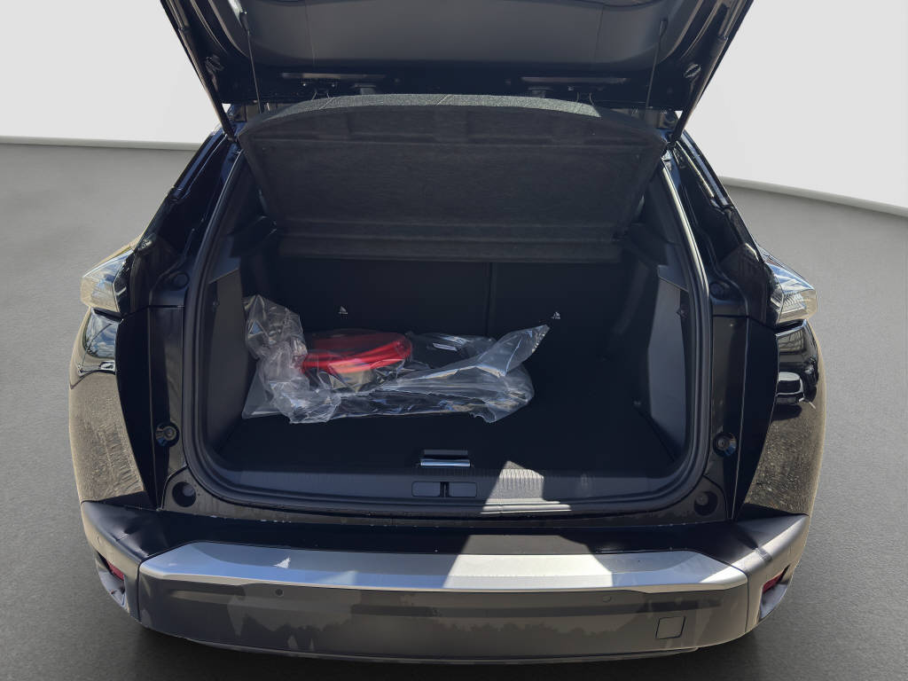 PEUGEOT 2008 e-GT-image-11