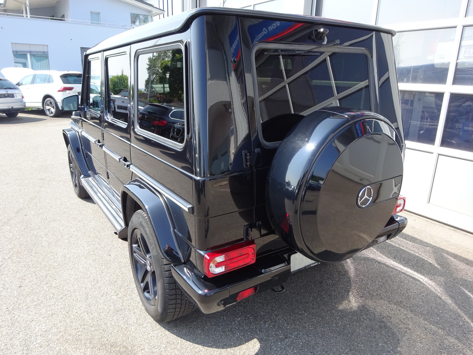 MERCEDES-BENZ G 63 AMG Automatic-showroom-element-1