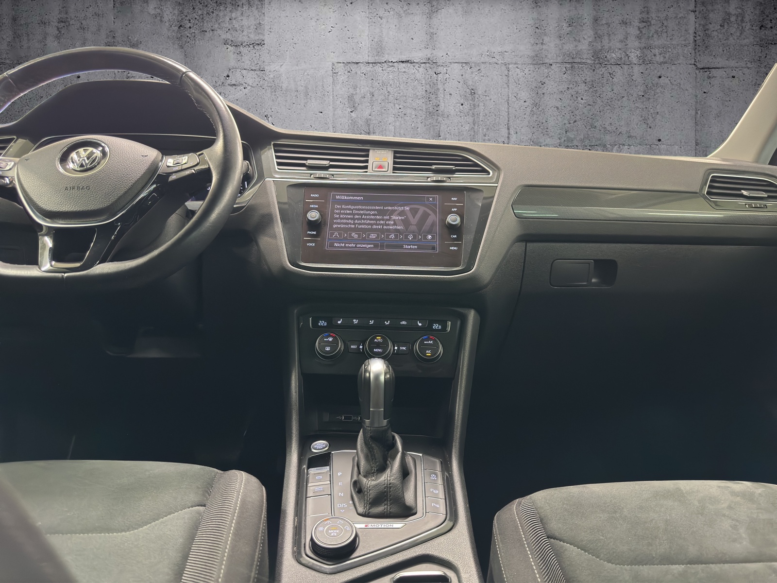 VW Tiguan 2.0TSI Comfortline 4Motion DSG-image-11