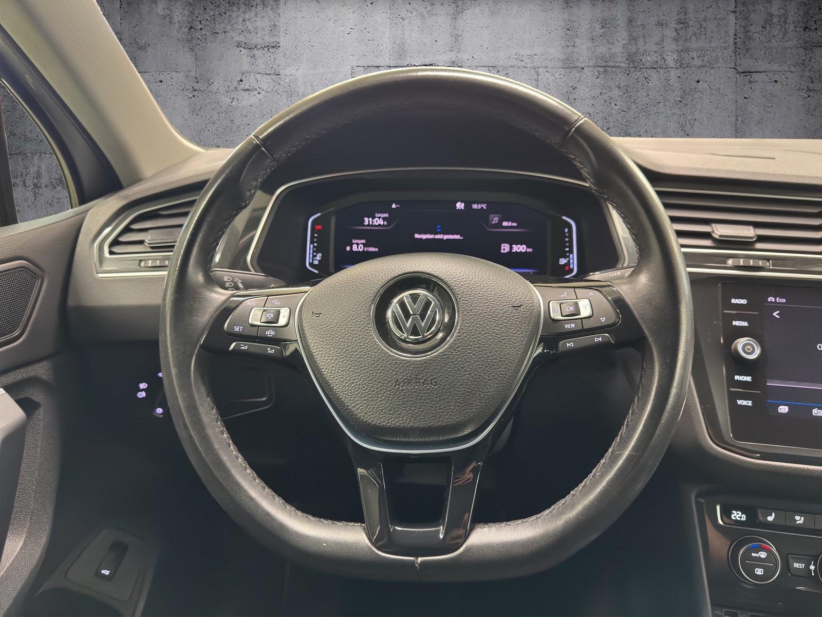 VW Tiguan 2.0TSI Comfortline 4Motion DSG-image-8