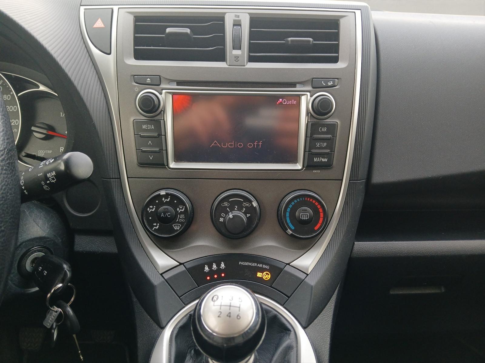 TOYOTA Verso-S 1.33 VVT-i Linea Luna-image-13
