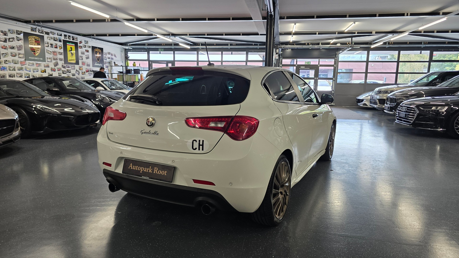 ALFA ROMEO Giulietta 1750 TBi Quadrifoglio Verde TCT-image-6