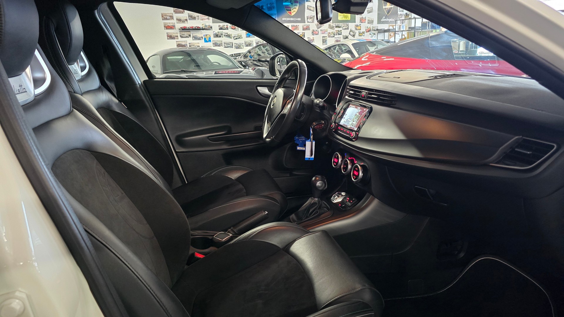 ALFA ROMEO Giulietta 1750 TBi Quadrifoglio Verde TCT-image-20
