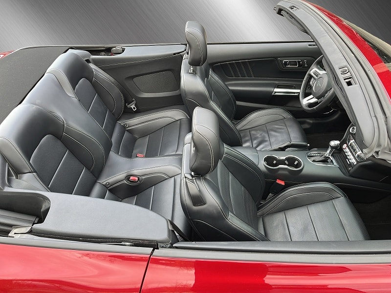 FORD Mustang Convertible 5.0 V8 GT-image-10