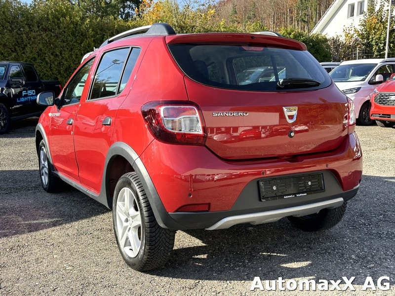 DACIA Sandero 1.5 dCi Stepway Lauréate S/S-image-3