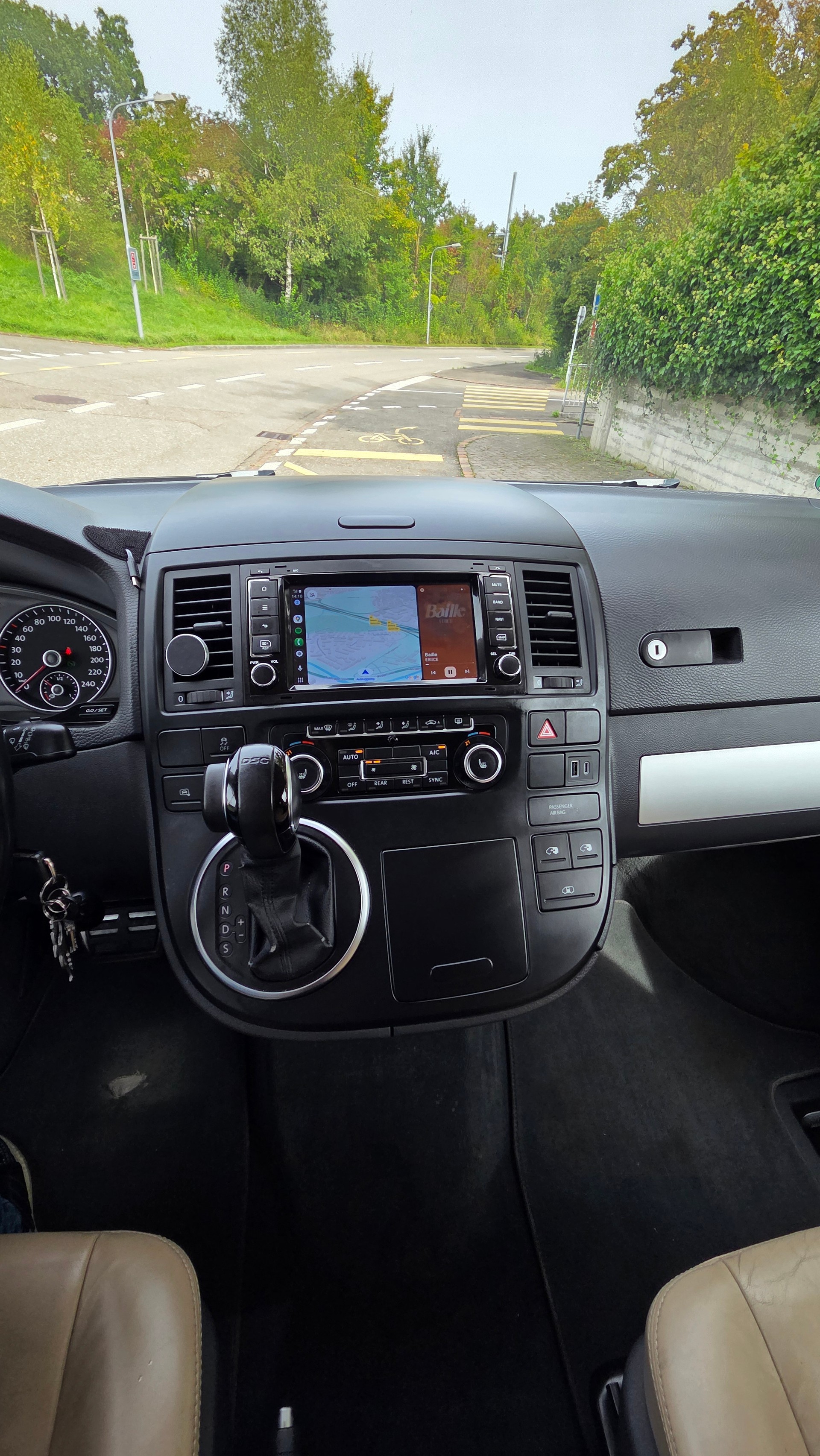 VW T5.2 Multivan Highline-image-5