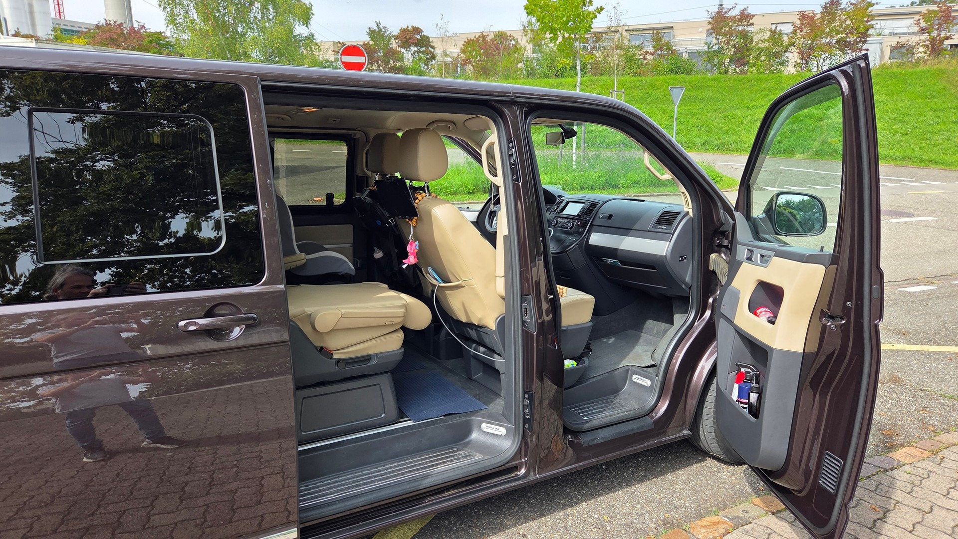 VW T5.2 Multivan Highline-image-1